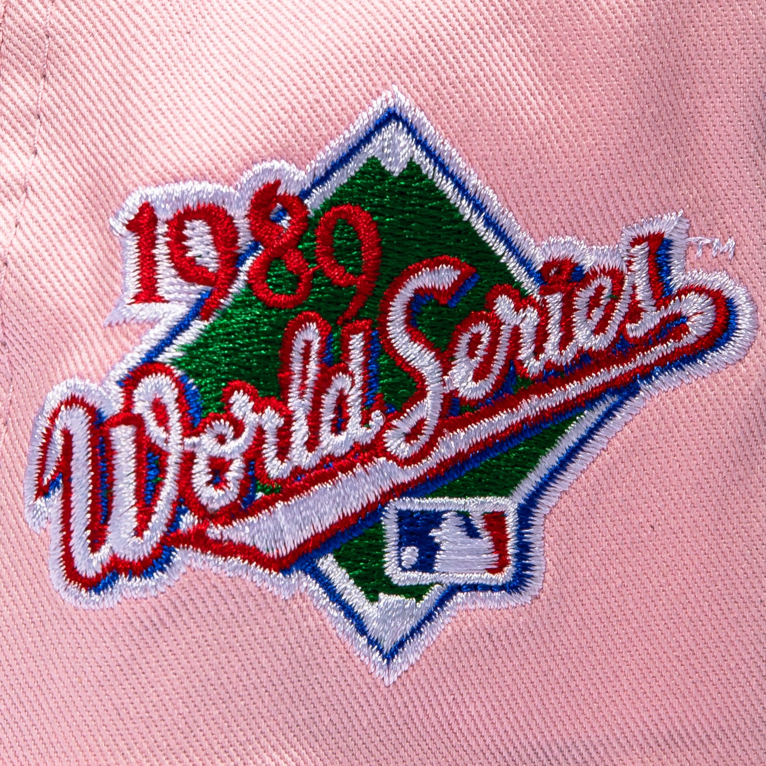 New Era 19Twenty San Francisco Giants 1989 World Series Patch Snapback Pre-Curved Hat - Pink, White - Image 4