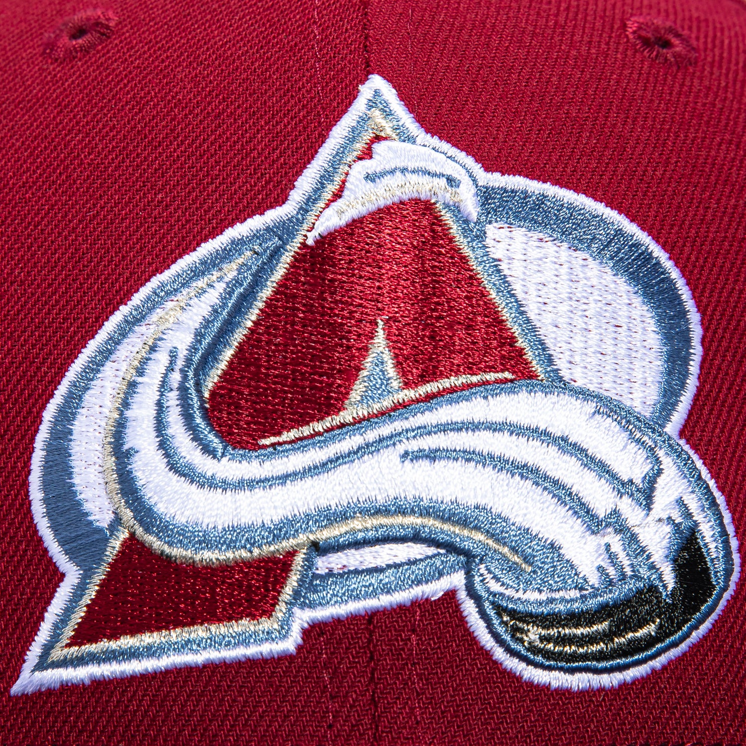 New Era 59Fifty Colorado Avalanche 30th Anniversary Patch Hat - Cardinal, Black - Image 4