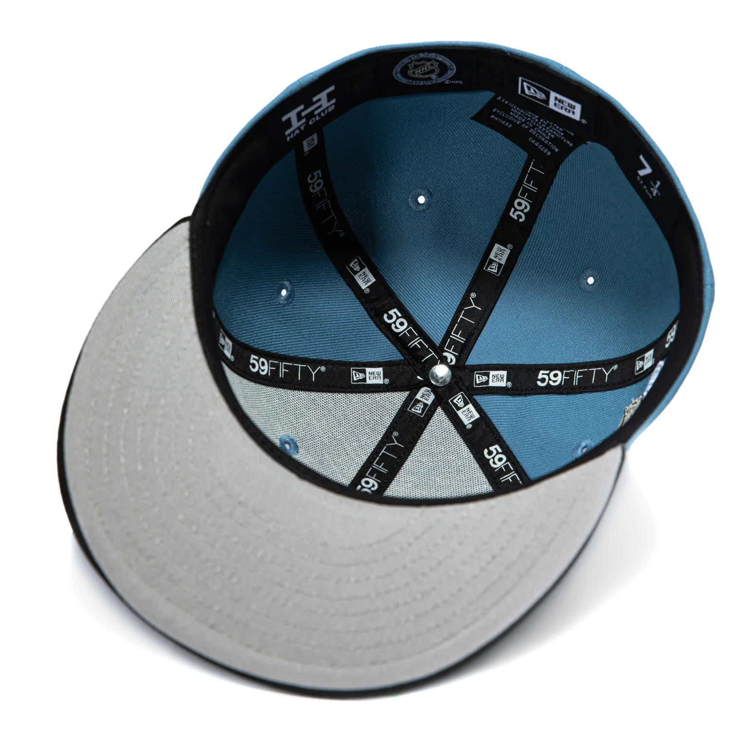 New Era 59Fifty Chicago Blackhawks 2015 Winter Classic Patch Hat - Indigo, Black - Image 2