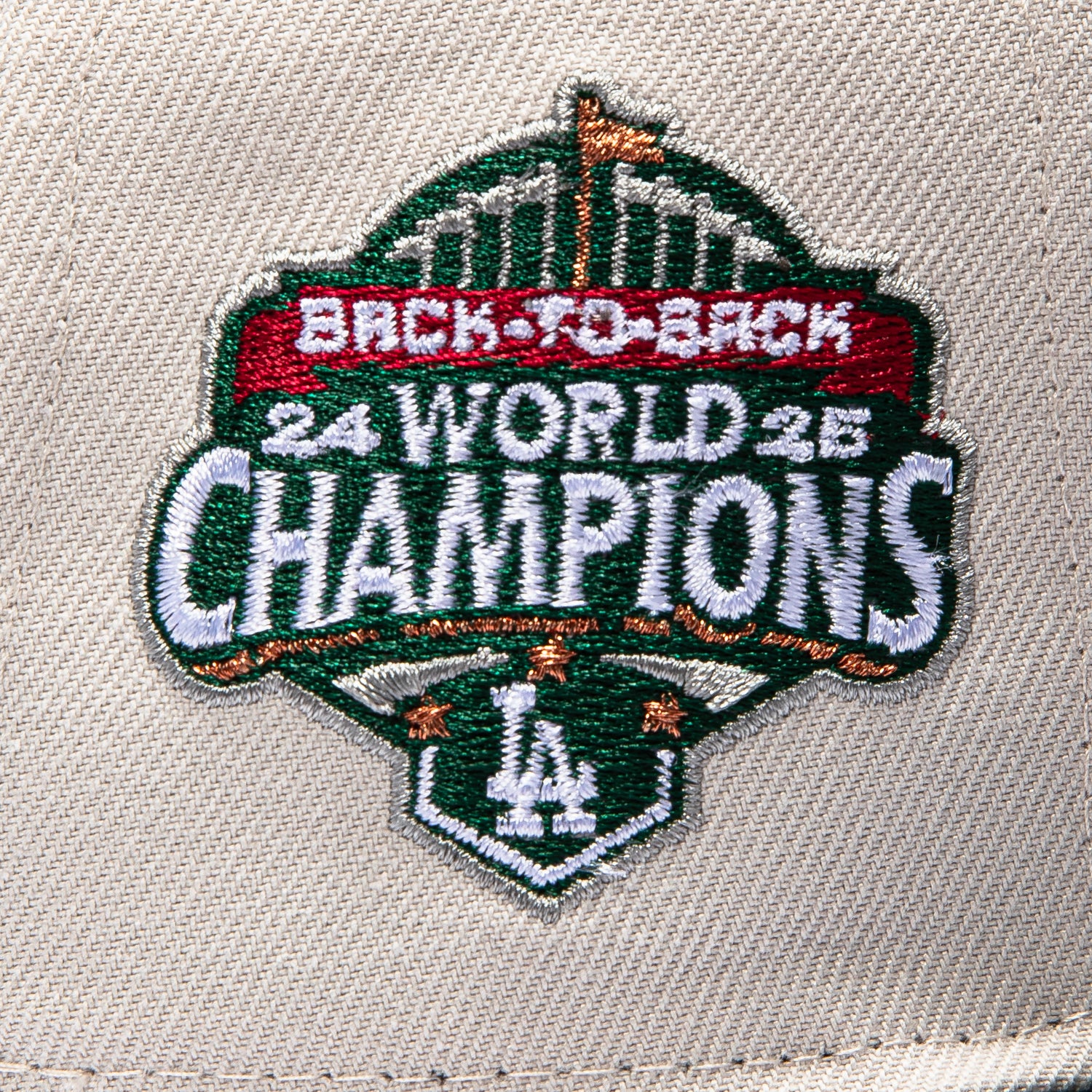 New Era 59Fifty Los Angeles Dodgers Back to Back Champions Patch Rose Hat - White, Green, Metallic Copper - Image 5