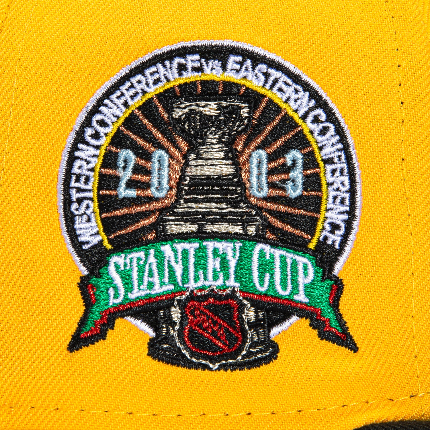 New Era 59Fifty Anaheim Ducks 2003 Stanley Cup Patch Hat - Gold, Black - Image 5