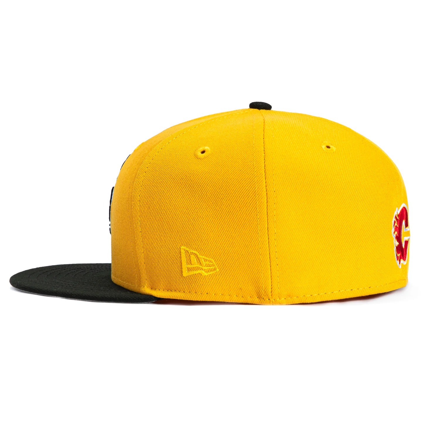 New Era 59Fifty Calgary Flames Blasty Hat - Gold, Black - Image 3