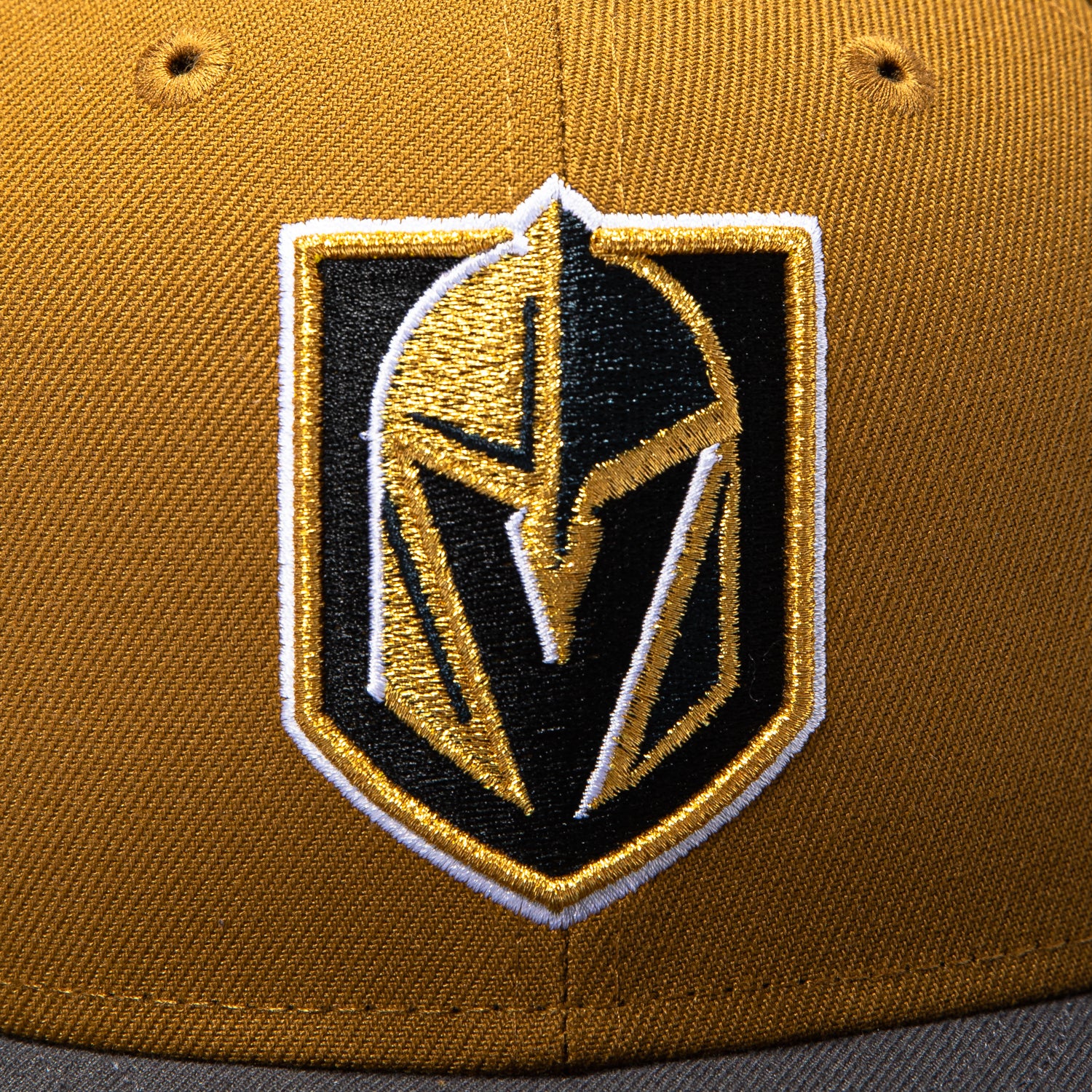 New Era 59Fifty Las Vegas Golden Knights Hat - Gold, Graphite - Image 4