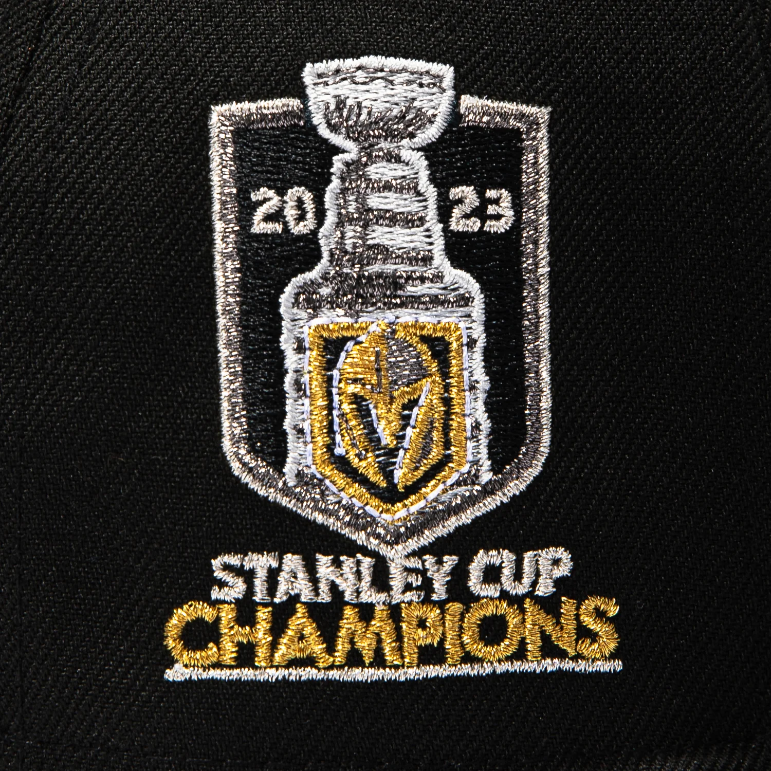 New Era 59Fifty Vegas Golden Knights 2023 Stanley Cup Champions Patch Alternate Hat - Black, Green, Metallic Gold - Image 5