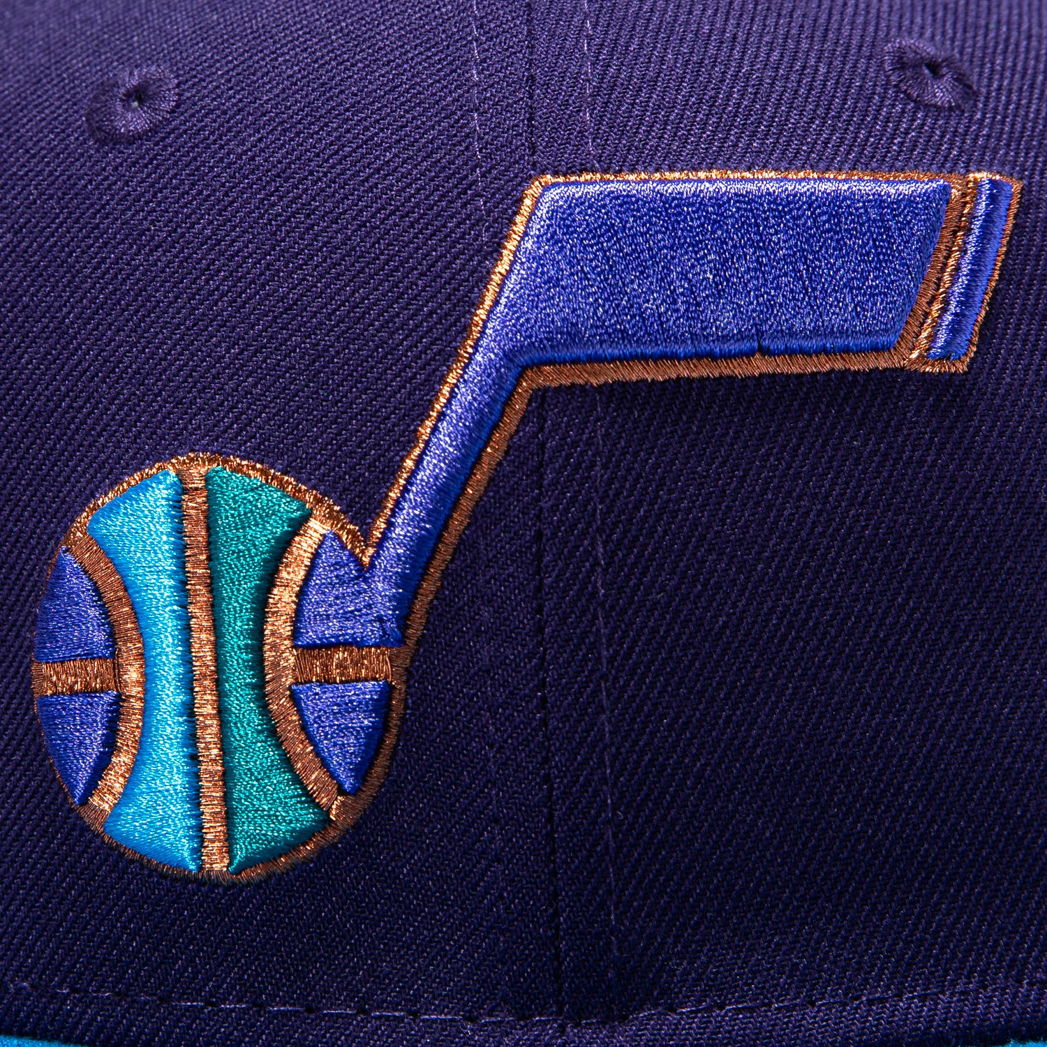 New Era 59Fifty Utah Jazz 1998 NBA Finals Patch Alternate Hat - Purple, Neon Blue - Image 4
