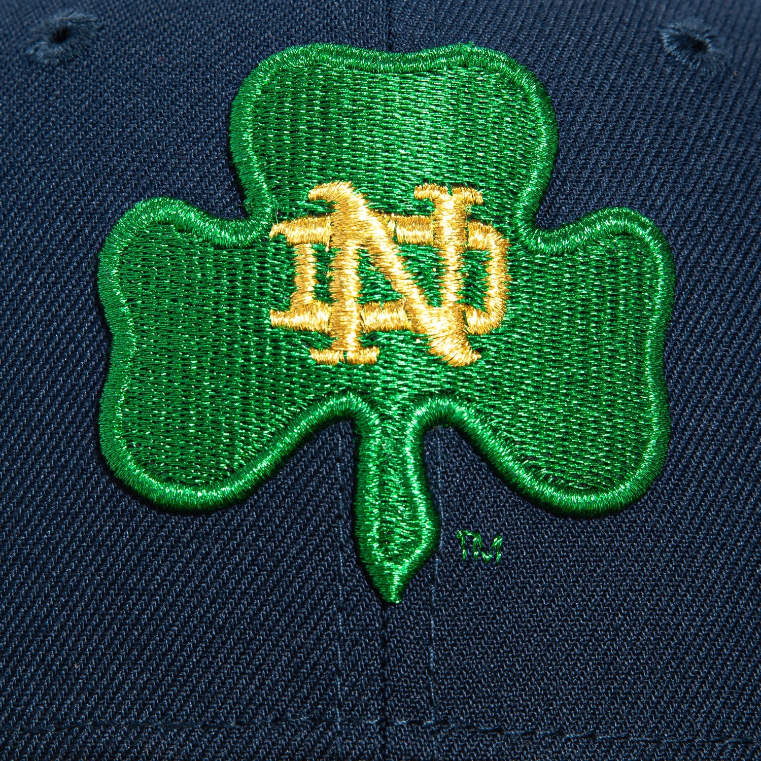 New Era 59Fifty Notre Dame Fighting Irish Shamrock Hat - Navy, Gold - Image 4