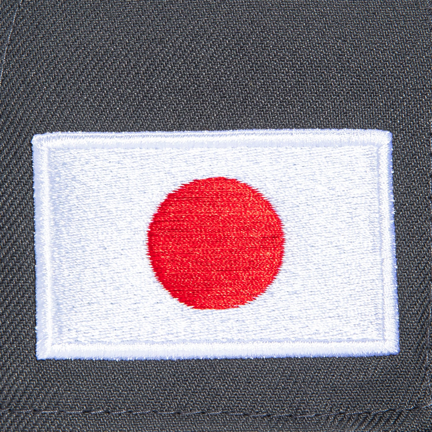 New Era 59Fifty Los Angeles Dodgers Japan Flag Patch Shohei Ohtani Kanji Script Hat - Graphite, Black, Metallic Gold - Image 5
