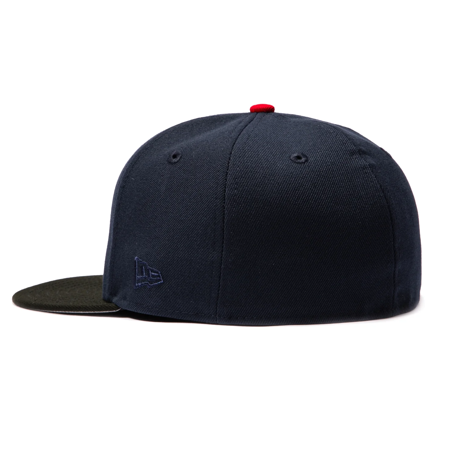New Era 59Fifty Detroit Pistons Logo Patch 1979 Word Hat - Navy, Black - Image 3