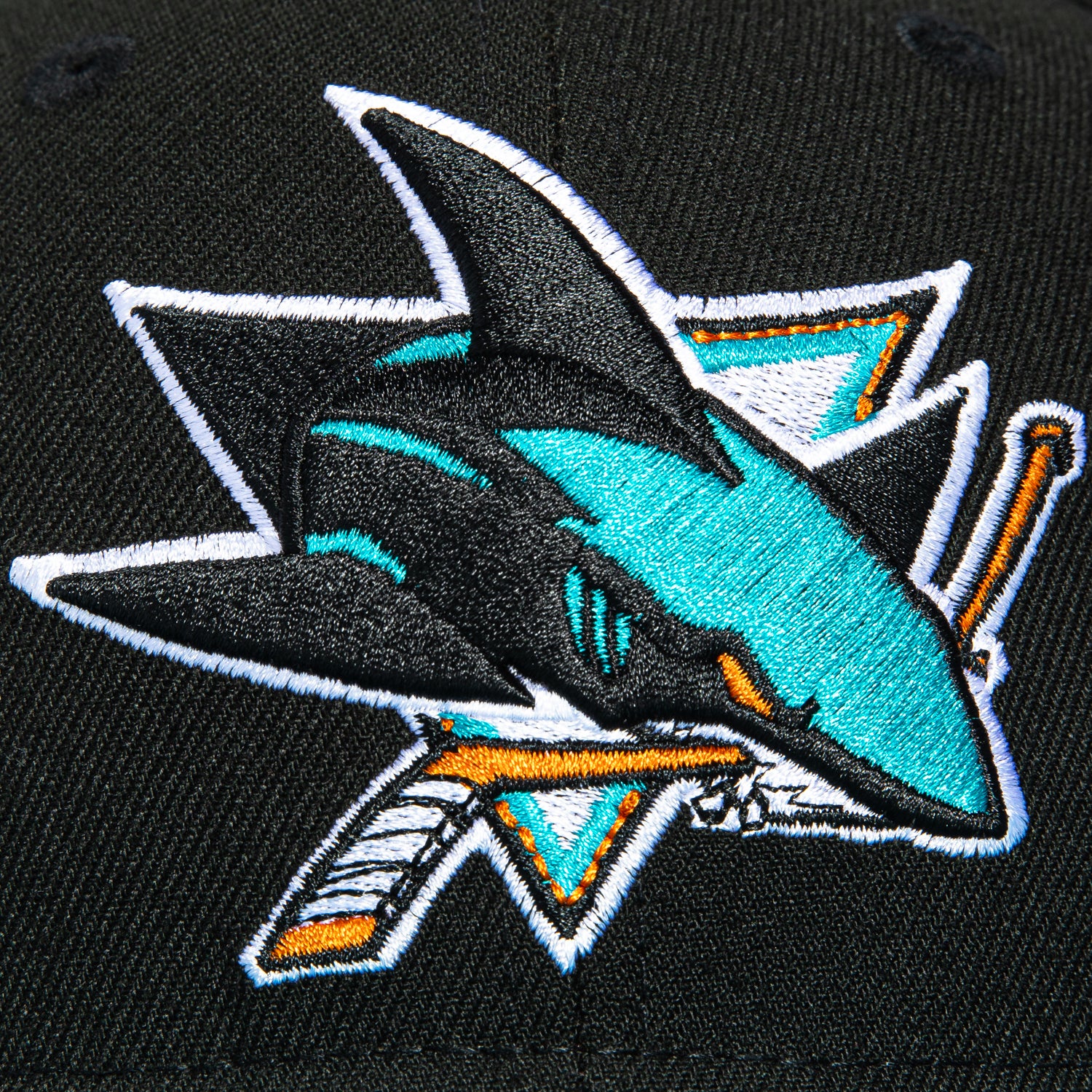 New Era 59Fifty San Jose Sharks 35th Anniversary Patch Hat - Black, Teal - Image 4
