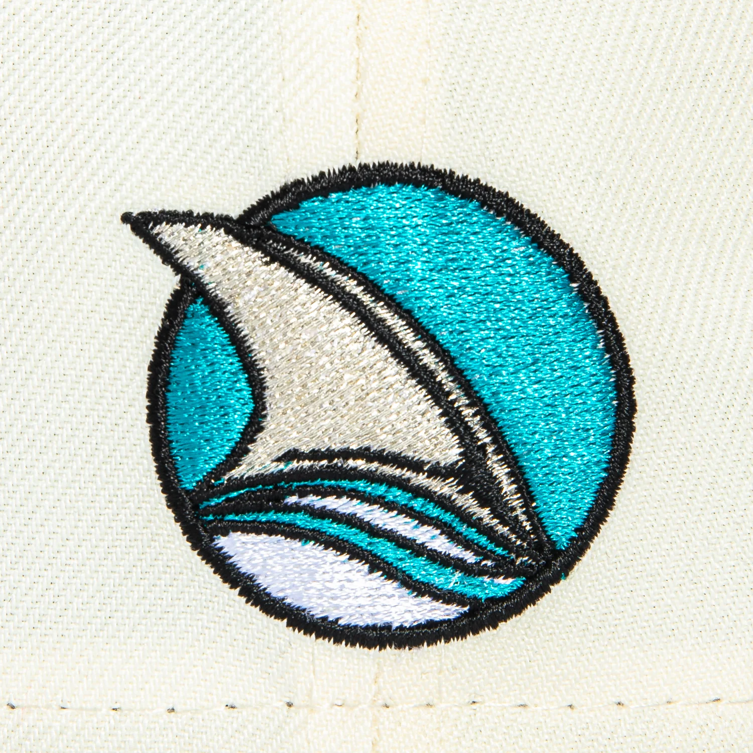 New Era 59Fifty San Jose Sharks 5th Anniversary Patch Hat - White, Black - Image 6