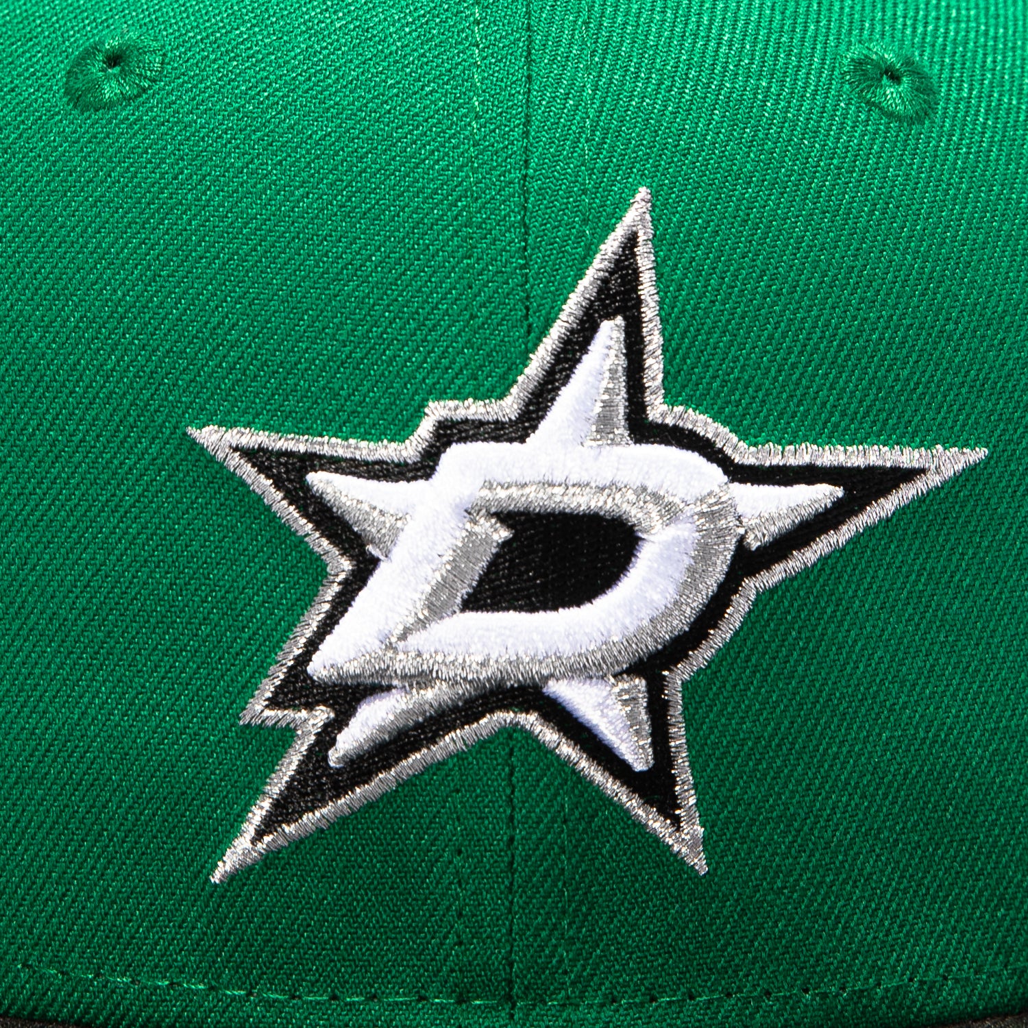 New Era 59Fifty Dallas Stars 25th Anniversary Patch Hat - Kelly, Black - Image 4