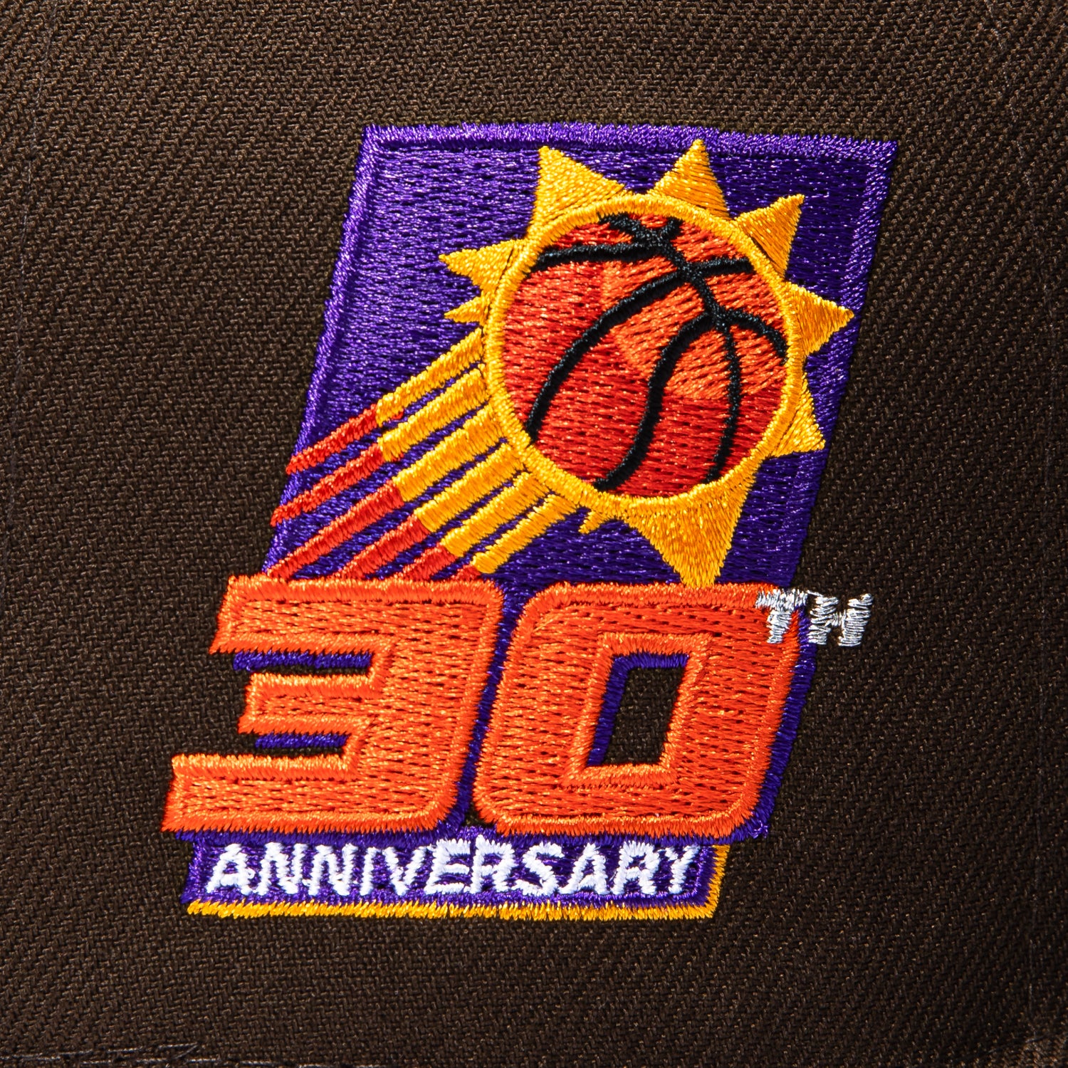 New Era 59Fifty Phoenix Suns 30th Anniversary Patch 2000 Alternate Hat - Brown, Black - Image 5
