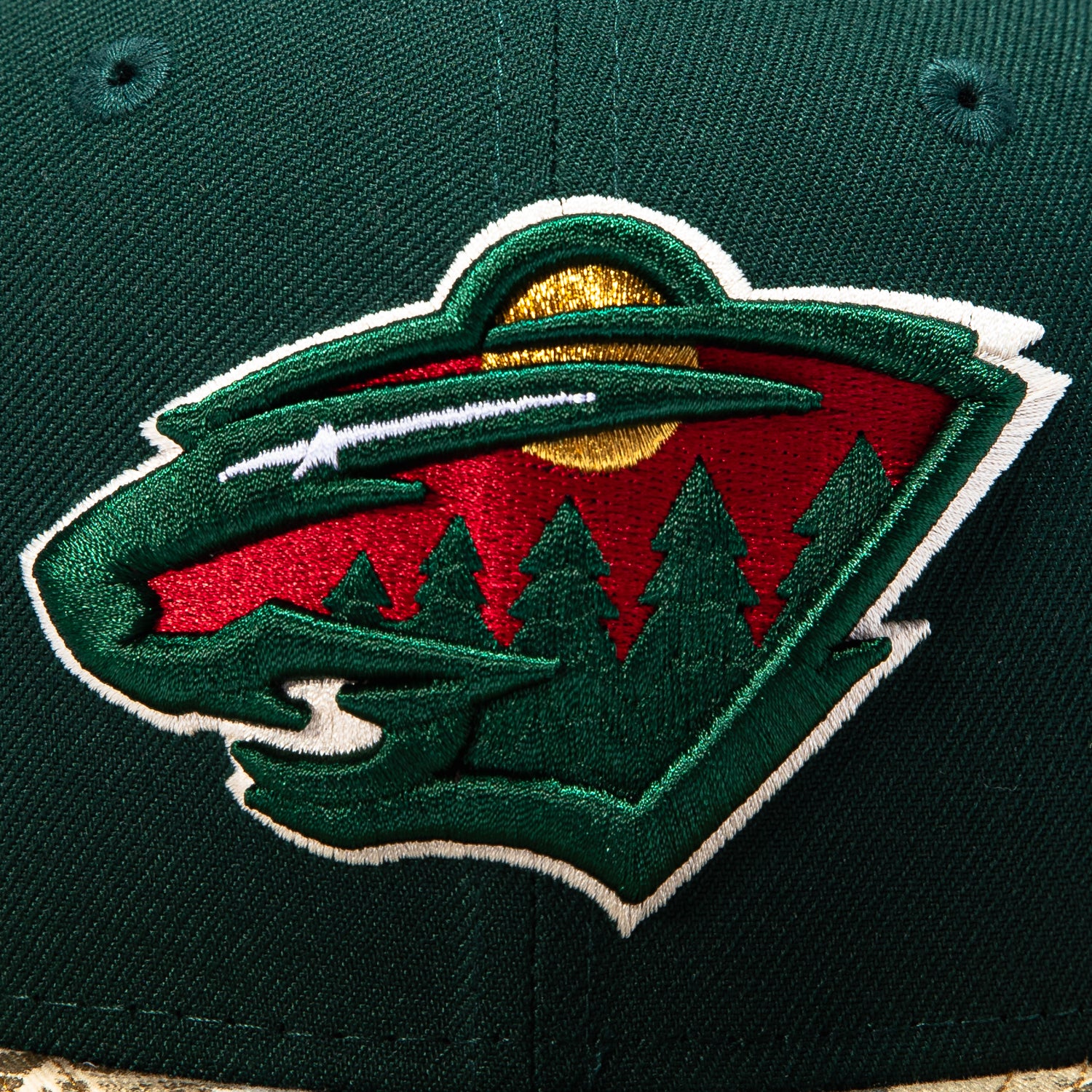 New Era 59Fifty Minnesota Wild 2016 Stadium Series Patch Hat - Green, Realtree - Image 4