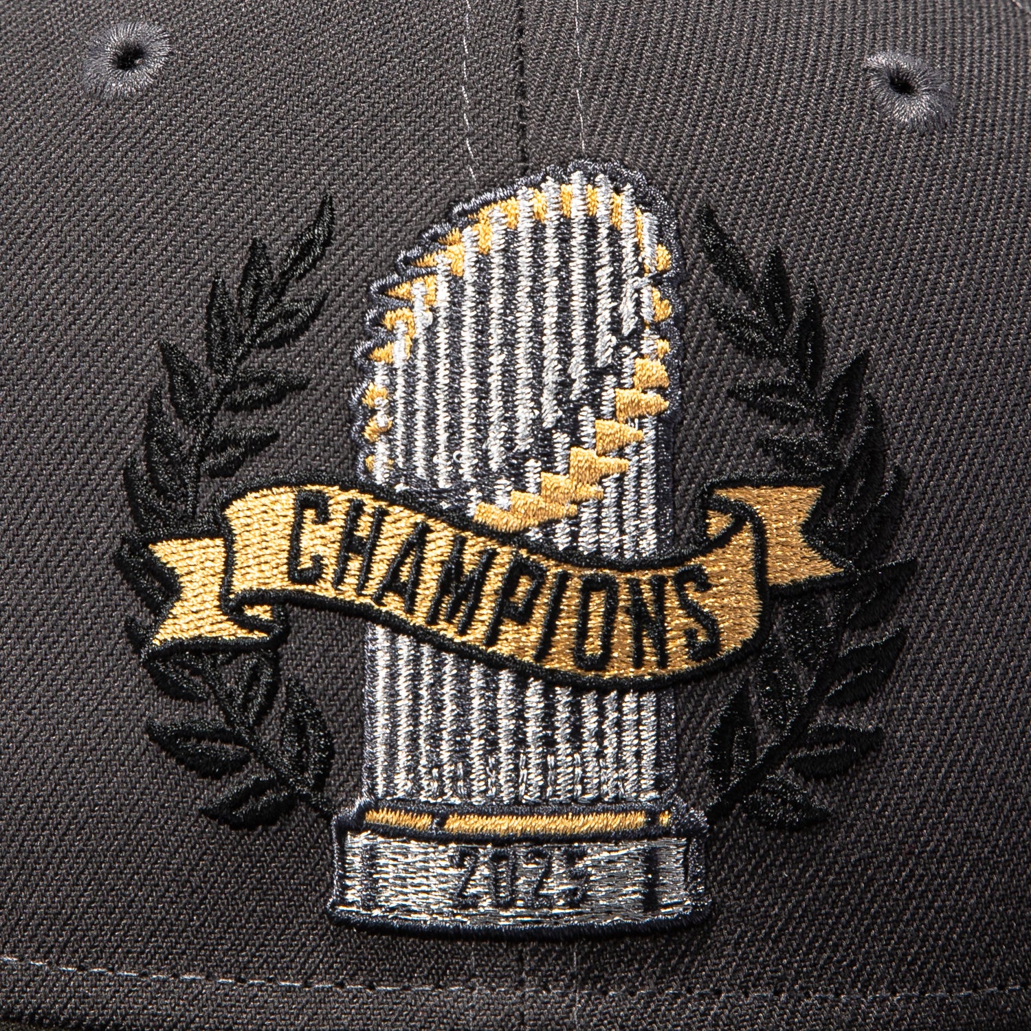 New Era 59Fifty Los Angeles Dodgers Logo Patch 2025 World Series Parade Hat - Graphite, Black - Image 5