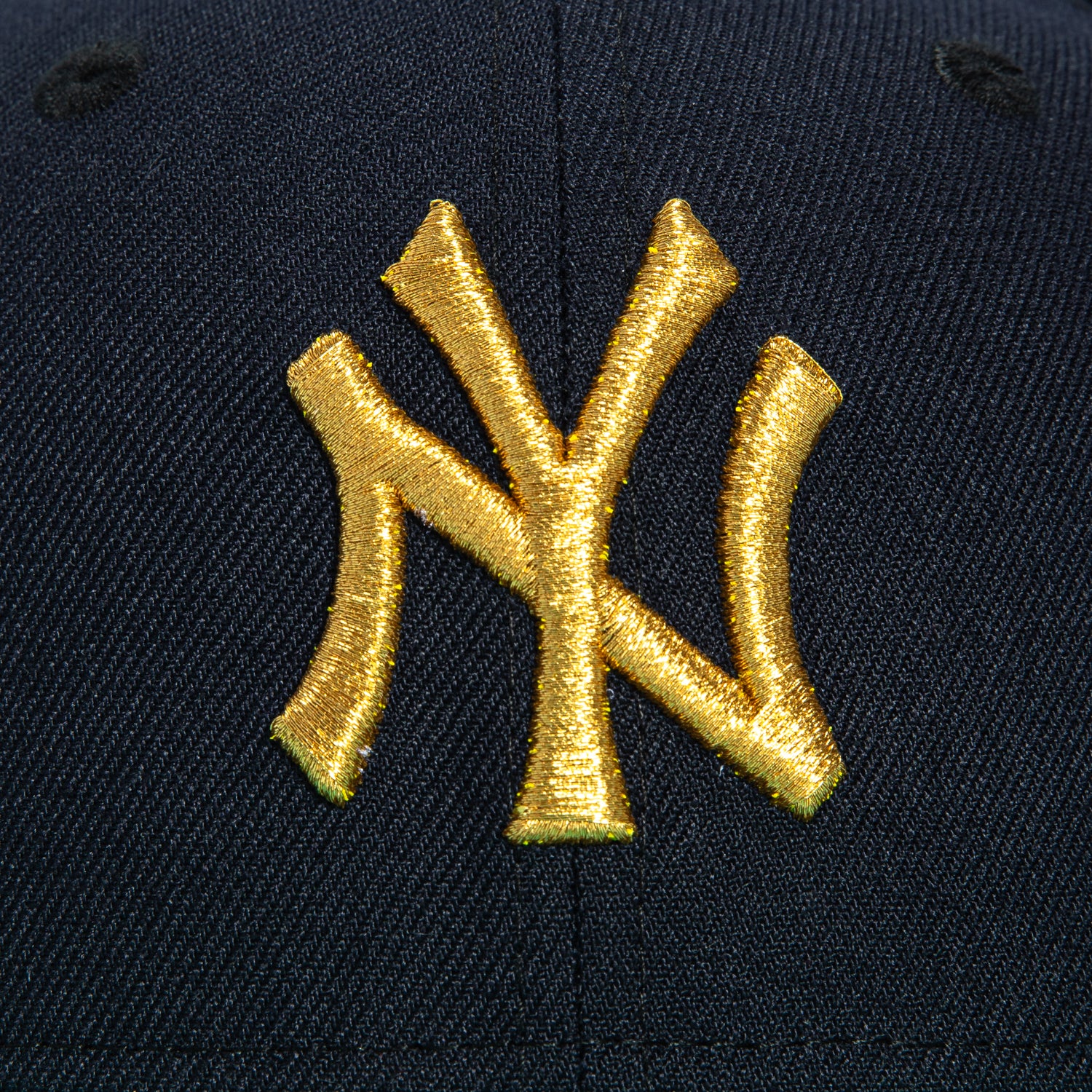 New Era 59Fifty New York Yankees Aaron Judge MVP Patch Hat - Navy, Mint, Metallic Gold - Image 4
