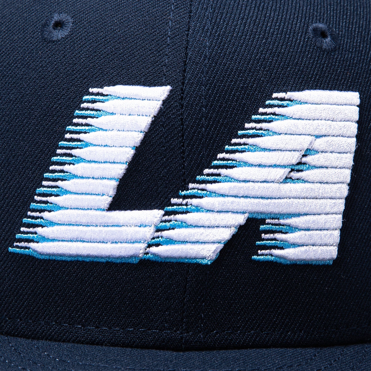 New Era 59Fifty Los Angeles Clippers Logo Patch LA City Hat - Navy - Image 4