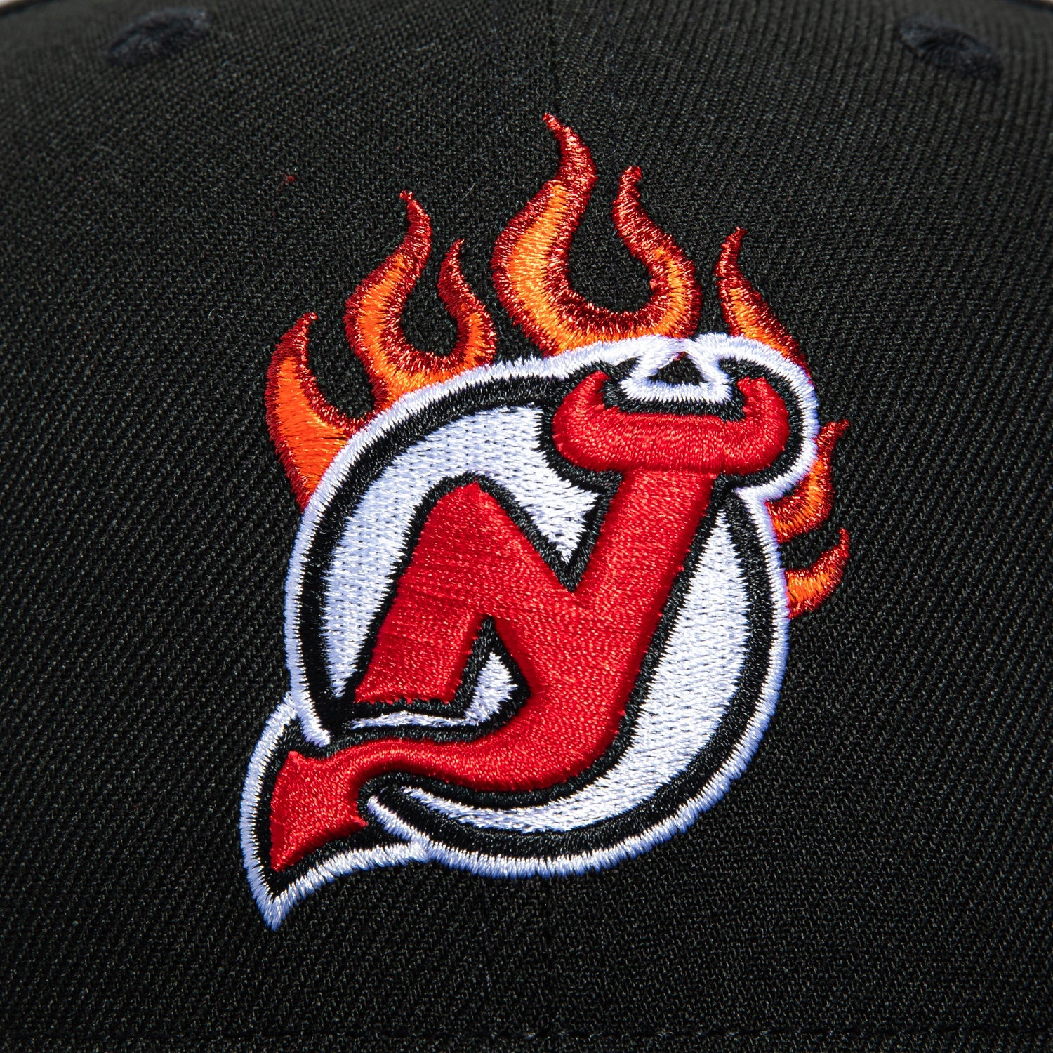 New Era 59Fifty New Jersey Devils Flame Hat - Black, Red - Image 4