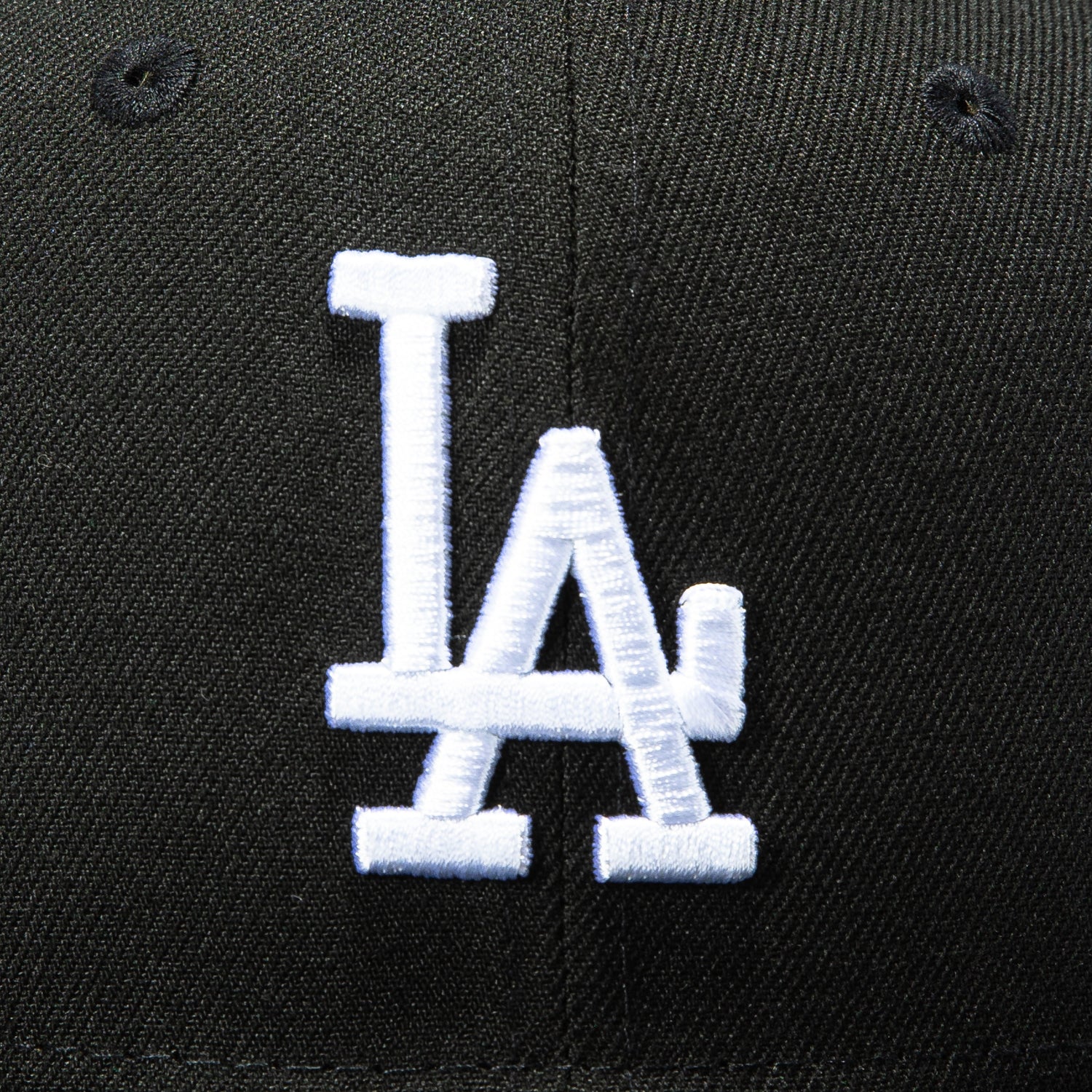New Era 59Fifty Los Angeles Dodgers 2025 World Series Lantern Patch Hat - Black, White - Image 4