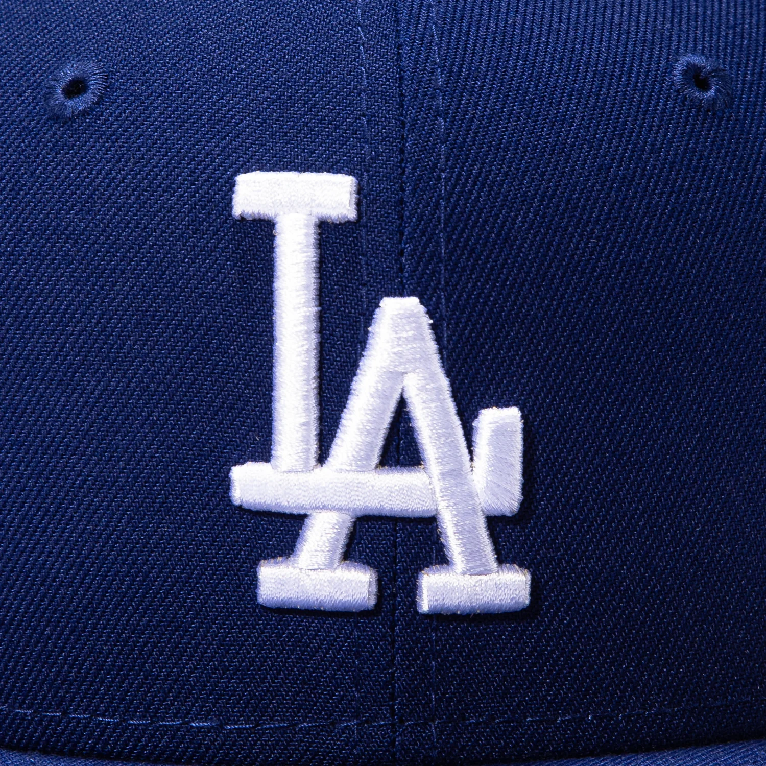 New Era 59Fifty Los Angeles Dodgers 2025 World Series Champions Patch Game Hat - Royal - Image 4