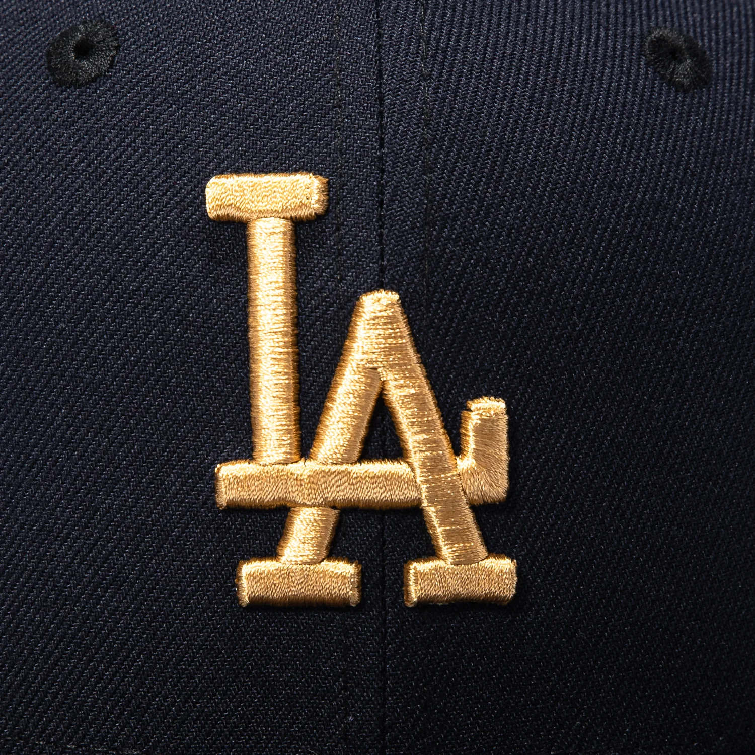 New Era 59Fifty Los Angeles Dodgers 2025 World Series Champions Patch Hat - Navy, Metallic Gold - Image 4