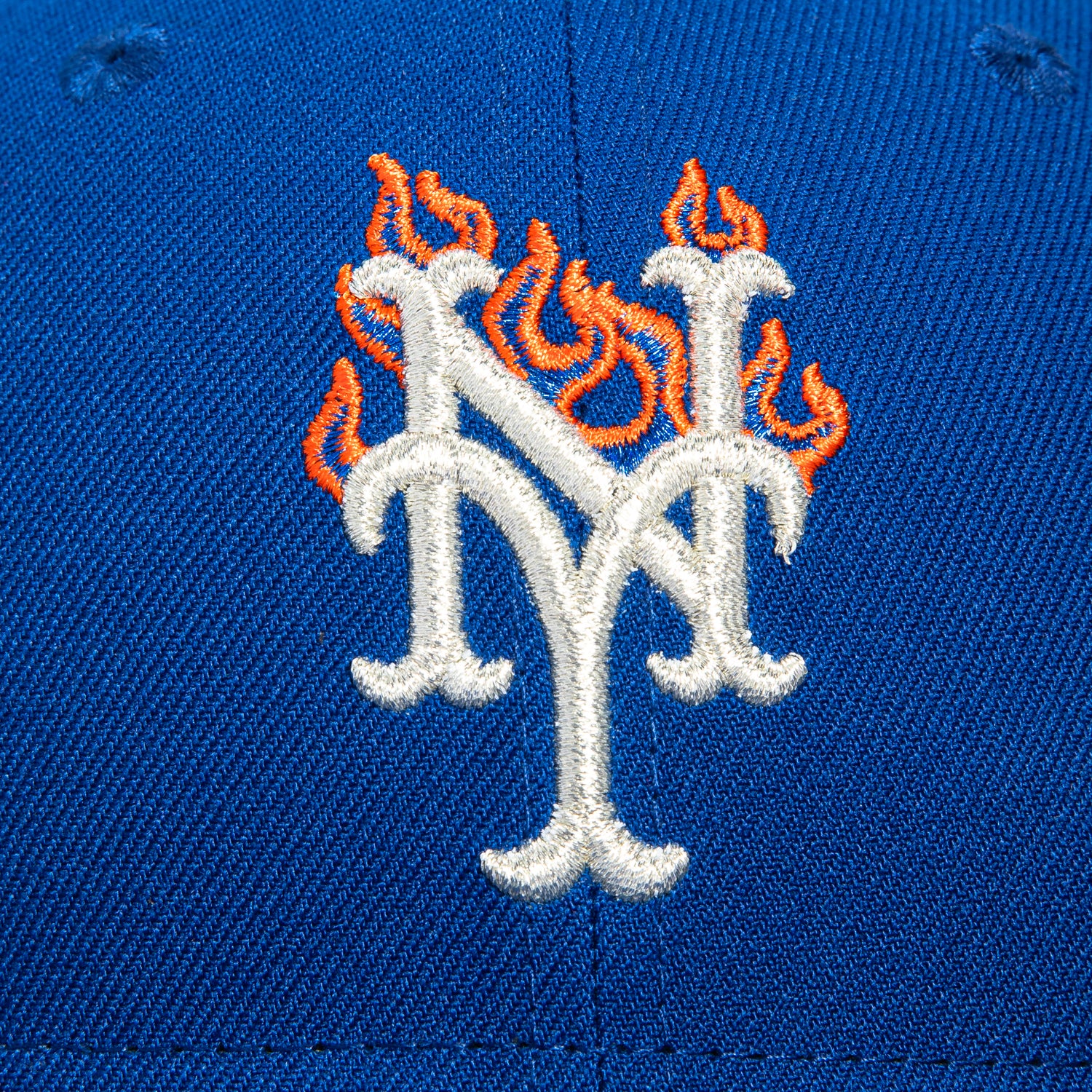 New Era 59Fifty New York Mets Logo Patch Flame Hat - Royal - Image 4