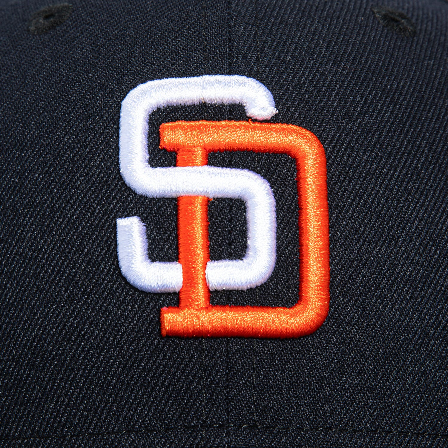 New Era 59Fifty San Diego Padres Trevor Hoffman Hall of Fame Patch Hat - Navy, White, Orange - Image 4