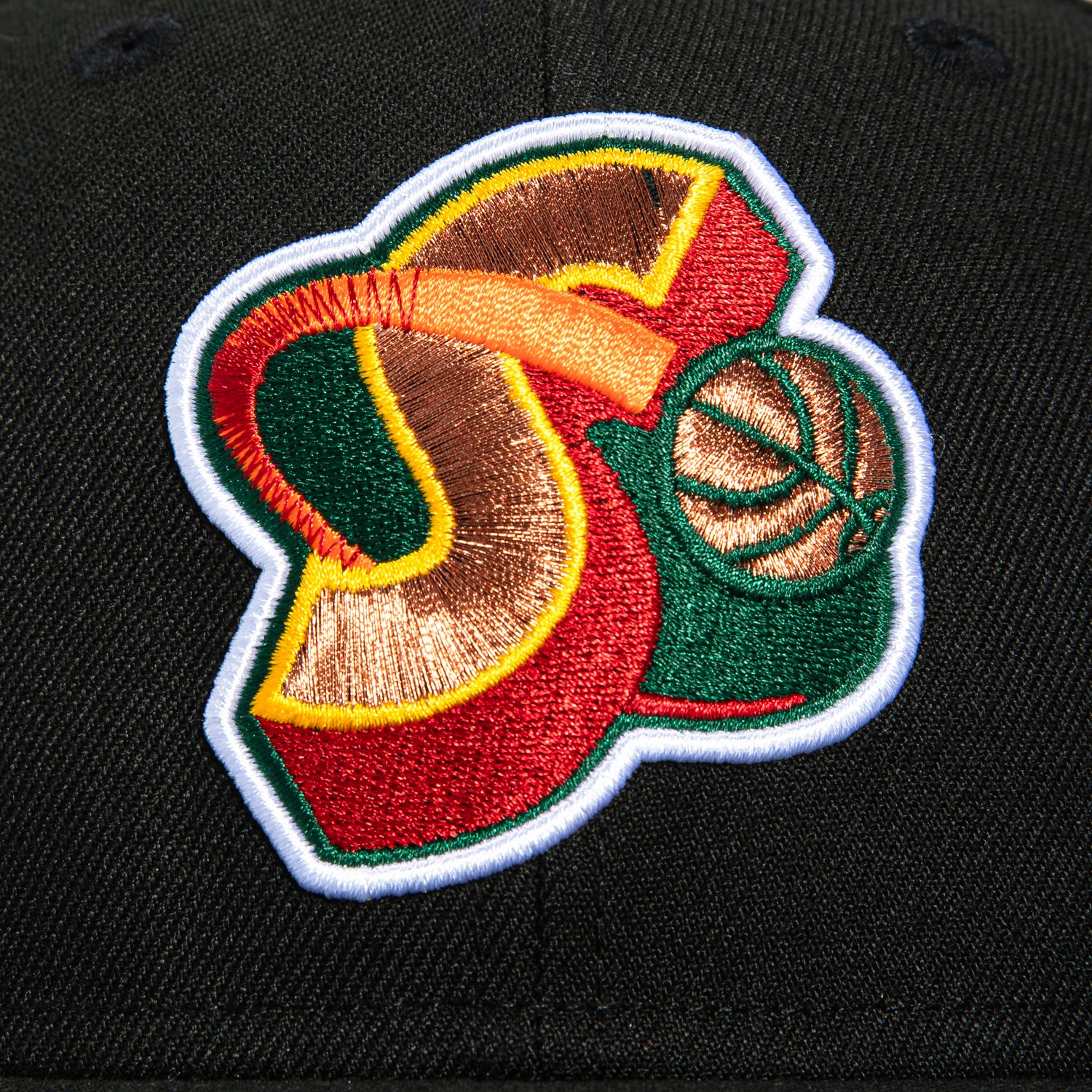New Era 59Fifty Seattle Sonics 1996 NBA Finals Patch 1995 Alternate Hat - Black - Image 4