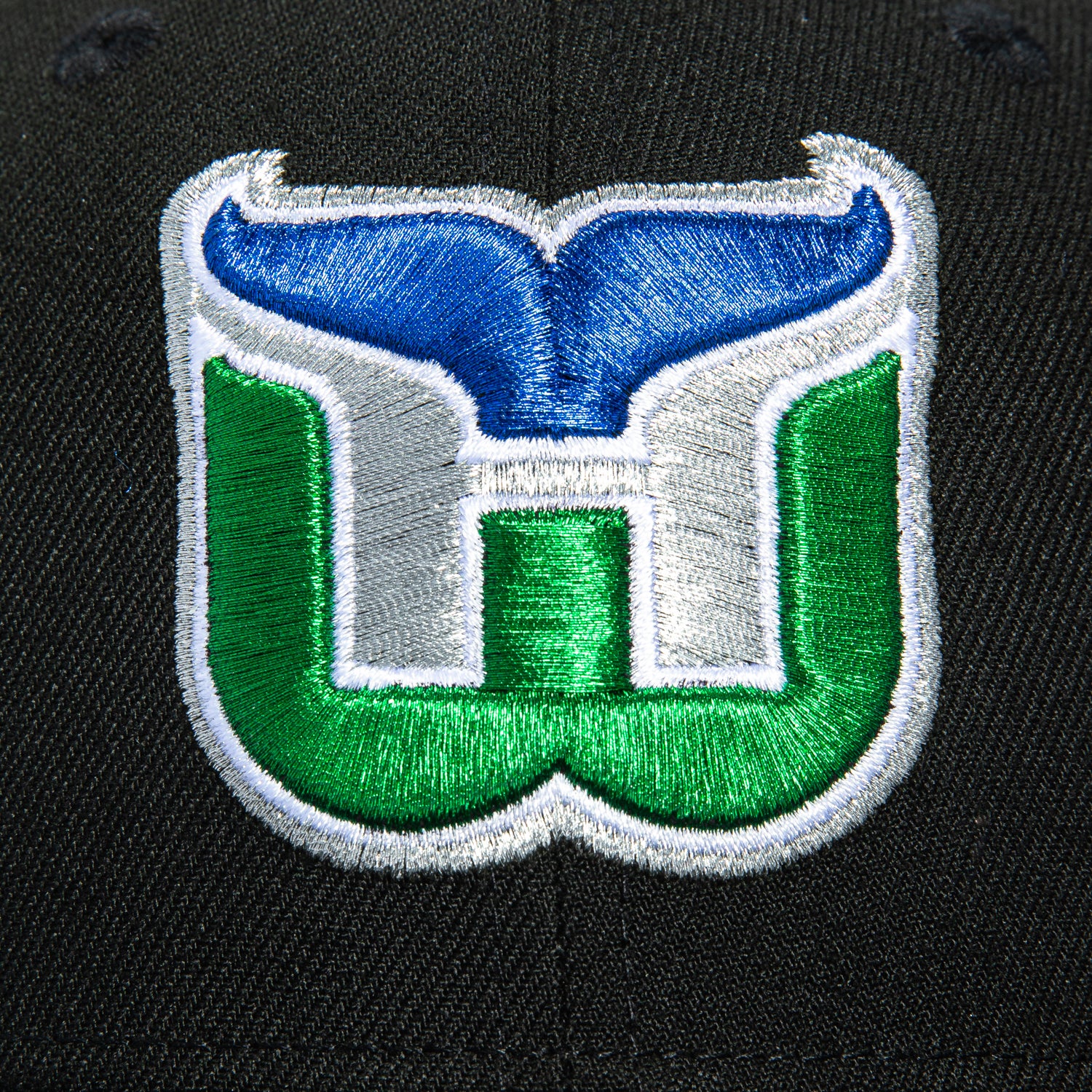 New Era 59Fifty Hartford Whalers 10th Anniversary Patch Hat - Black - Image 4