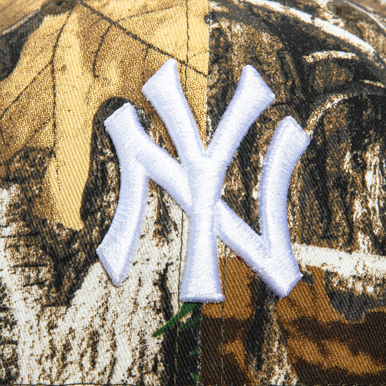 New Era 59Fifty New York Yankees Hat - Realtree - Image 4