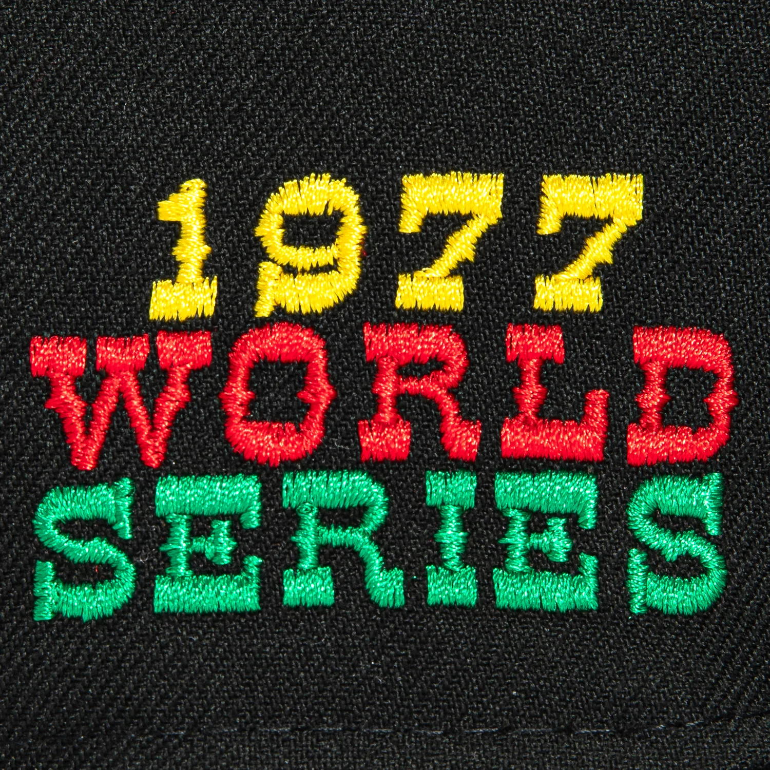New Era 59Fifty New York Yankees 1977 World Series Patch Zebra Hat - Black, Red, Kelly - Image 5