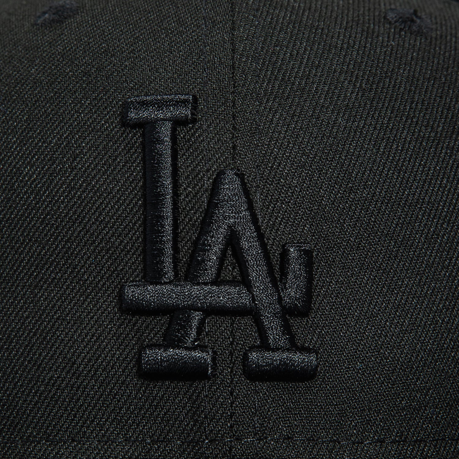 New Era 9Fifty A-Frame Los Angeles Dodgers Back-To-Back World Series Champions Diamond Patch Snapback Hat - Black, Black - Image 3