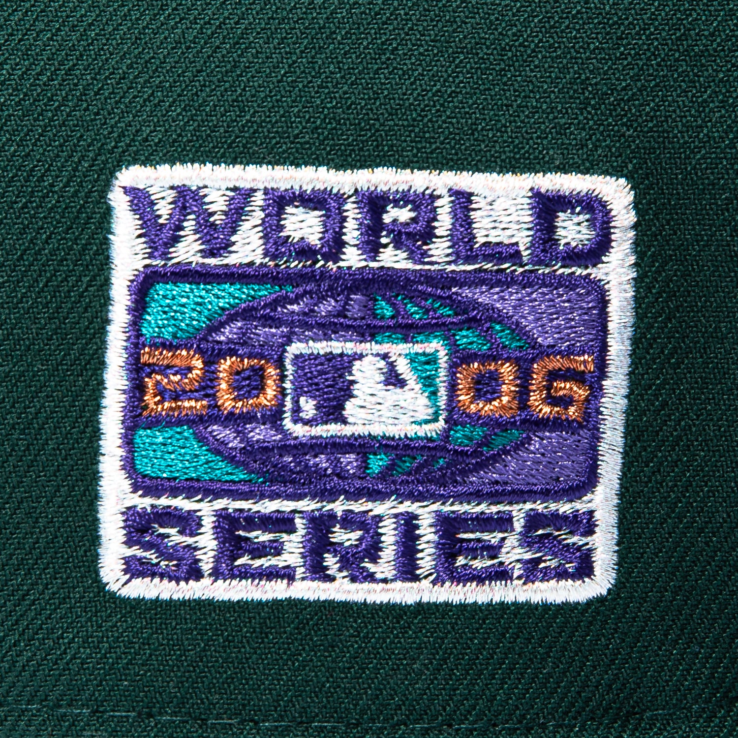 New Era 9Forty A-Frame Detroit Tigers 2006 World Series Patch Lavender UV Snapback Hat - Green - Image 4