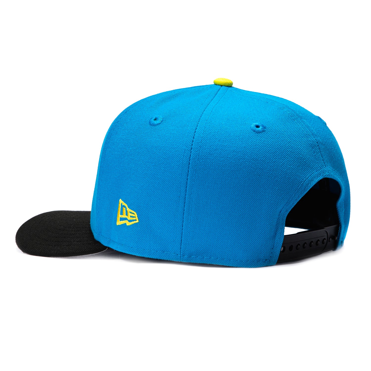 New Era 9Fifty A-Frame 2026 Del Mundo Brazil Flag Patch Snapback Pre-curved Hat - Neon Blue, Black - Image 2