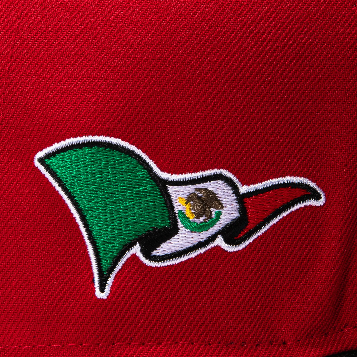 New Era 9Fifty A-Frame 2026 Del Mundo Mexico Flag Patch Snapback Pre-curved Hat - Red, Black - Image 4