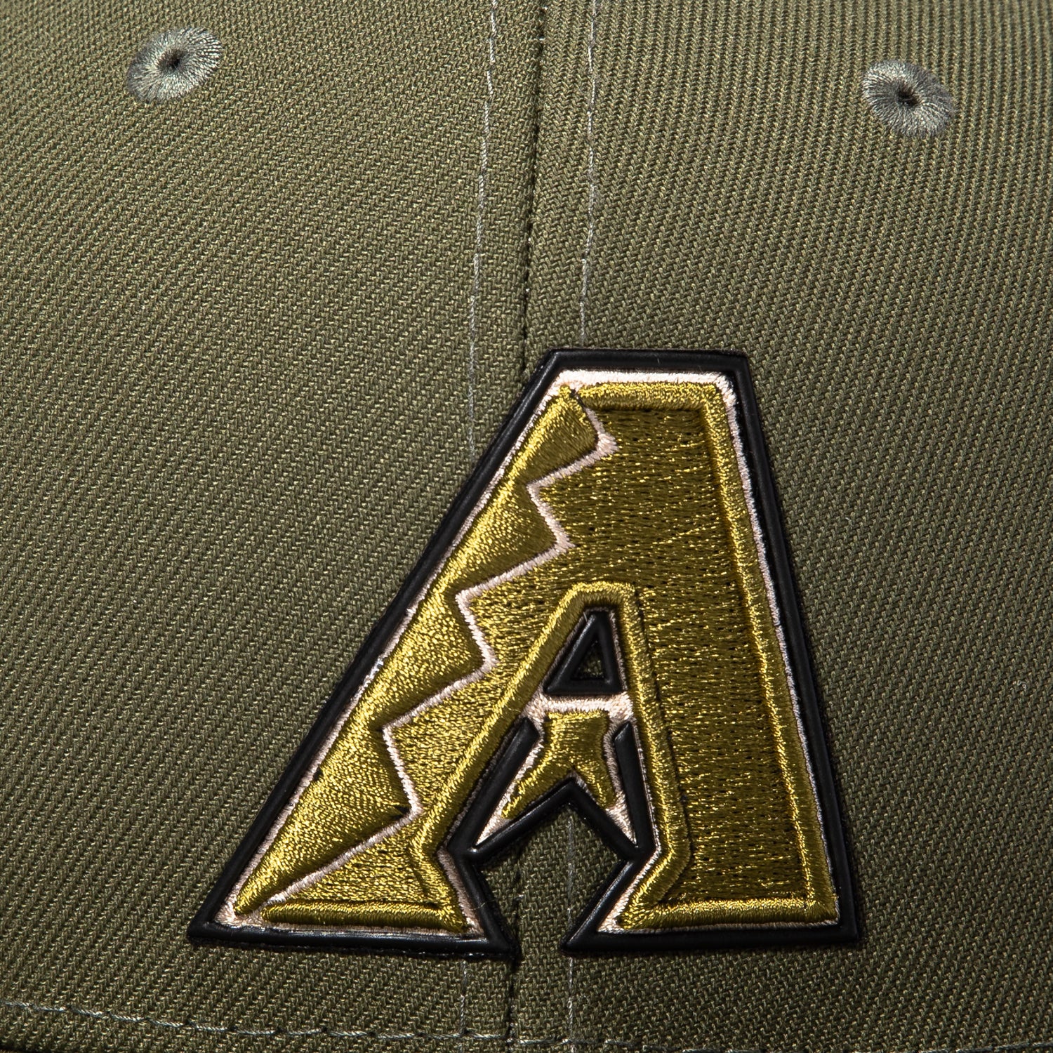 New Era 59Fifty Armed Forces Arizona Diamondbacks USA Flag Patch Hat - Olive - Image 4