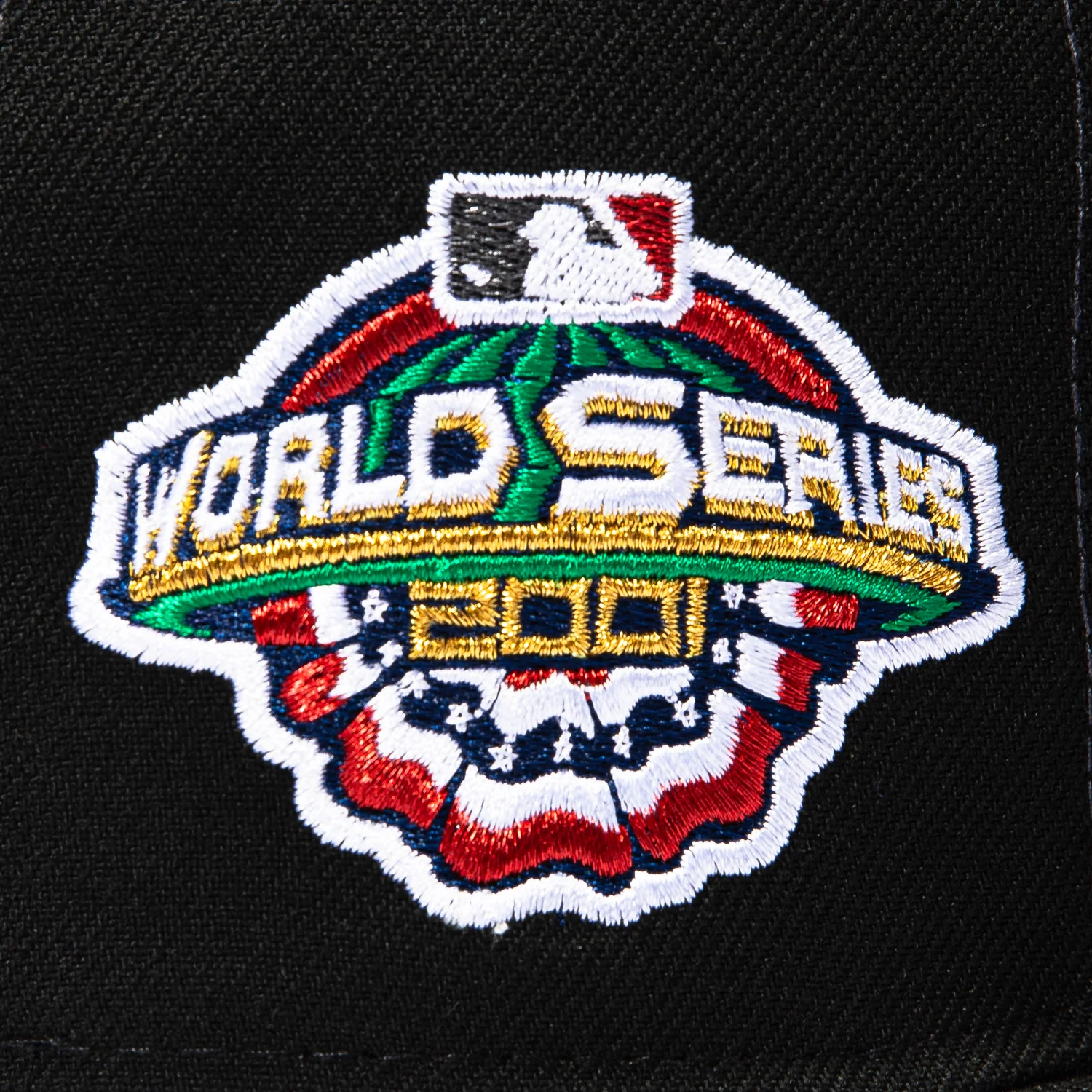 New Era 59Fifty New York Yankees 2001 World Series Patch Heart Hat - Black - Image 5