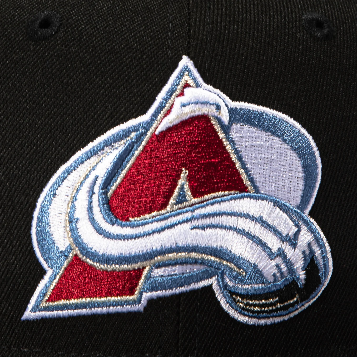New Era 59Fifty Black Dome Colorado Avalanche 2001 Stanley Cup Patch Hat - Black - Image 4
