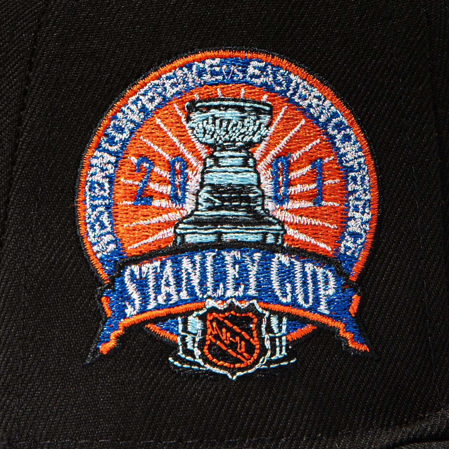 New Era 59Fifty Black Dome Colorado Avalanche 2001 Stanley Cup Patch Hat - Black - Image 5