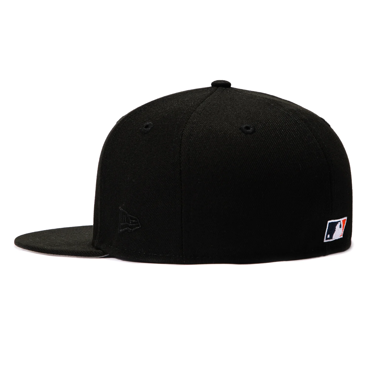New Era 59Fifty Black Dome San Diego Padres 1998 World Series Patch Swinging Friar Hat - Black - Image 3