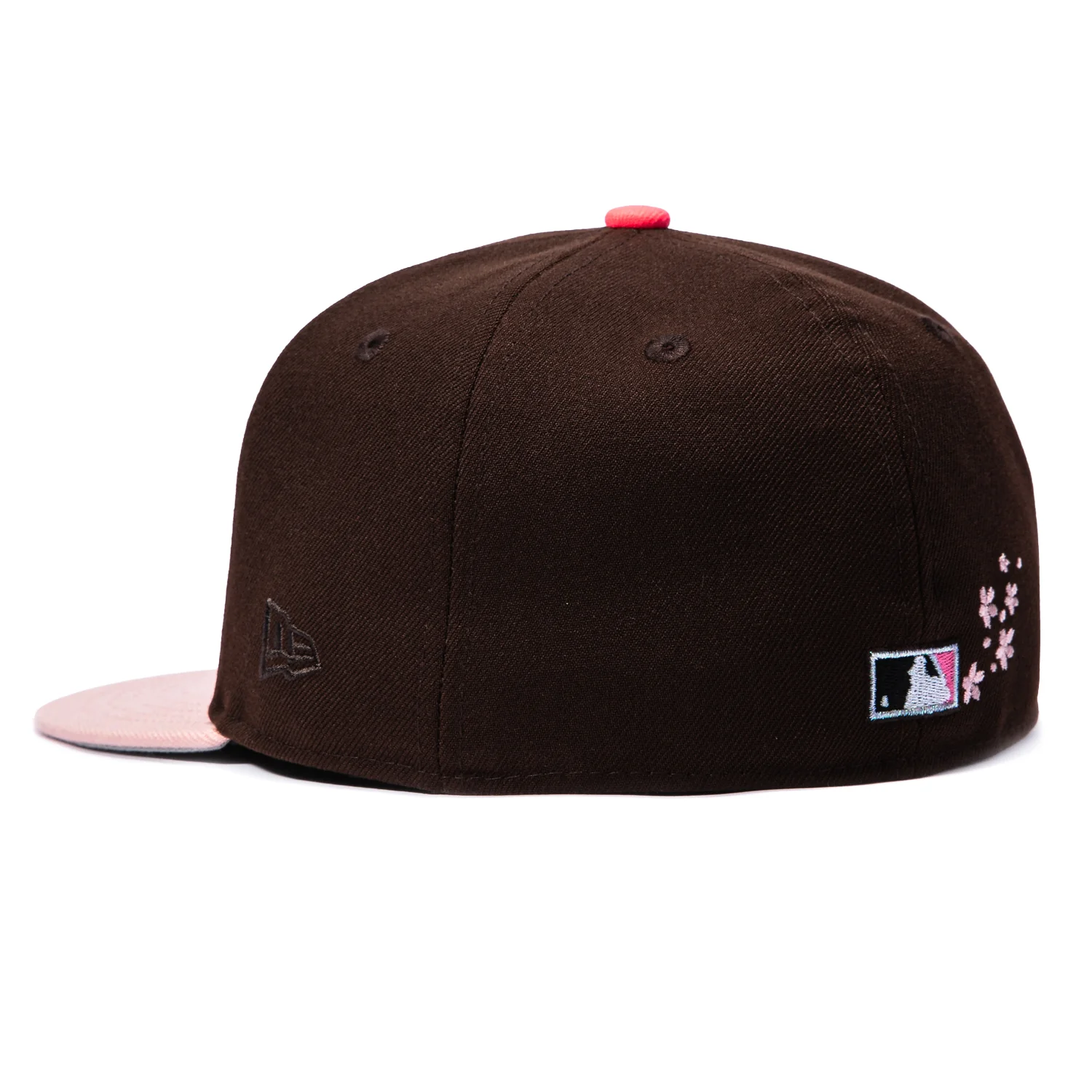 New Era 59Fifty Blossom Houston Astros 2005 World Series Patch Hat - Brown, Pink - Image 3