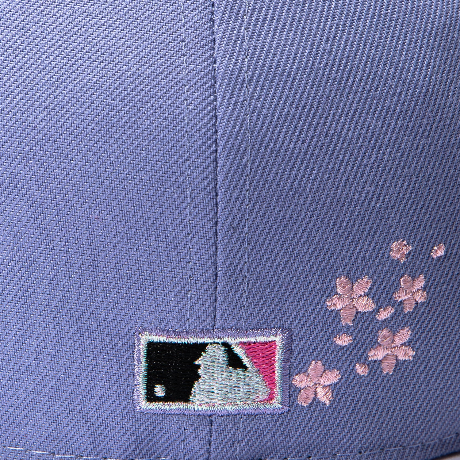 New Era 59Fifty Blossom Toronto Blue Jays 1992 World Series Patch Contrast Stitch Hat - Lavender, Brown - Image 6