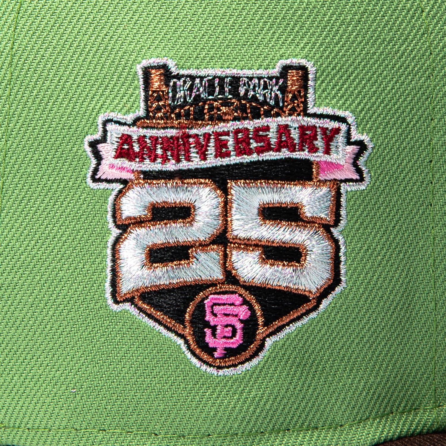 New Era 59Fifty Blossom San Francisco Giants 25th Anniversary Patch Script Hat - Matcha, Brown - Image 5
