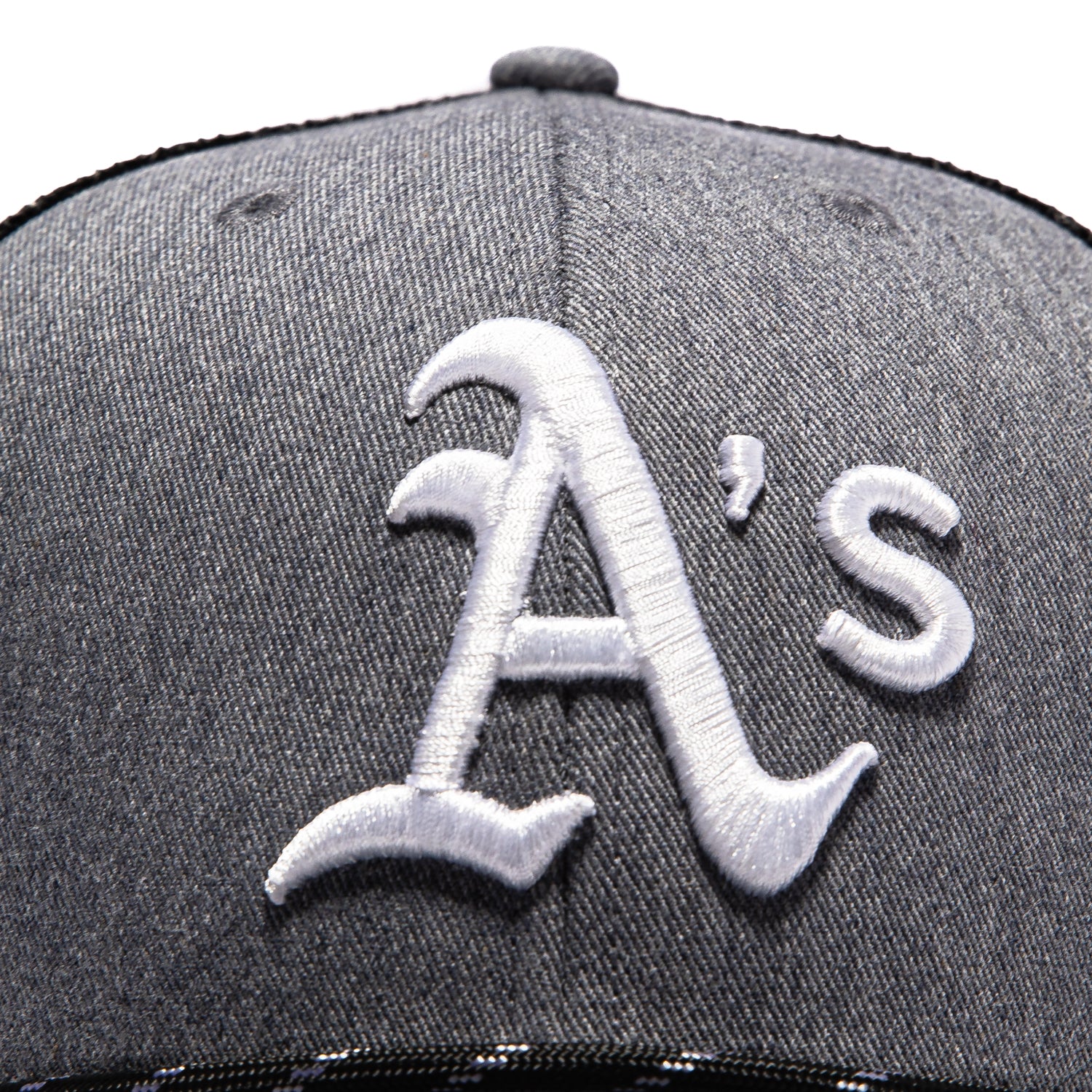 47 Brand Carbon Rope Oakland Athletics Trucker Snapback Hat - Grey, Black - Image 3