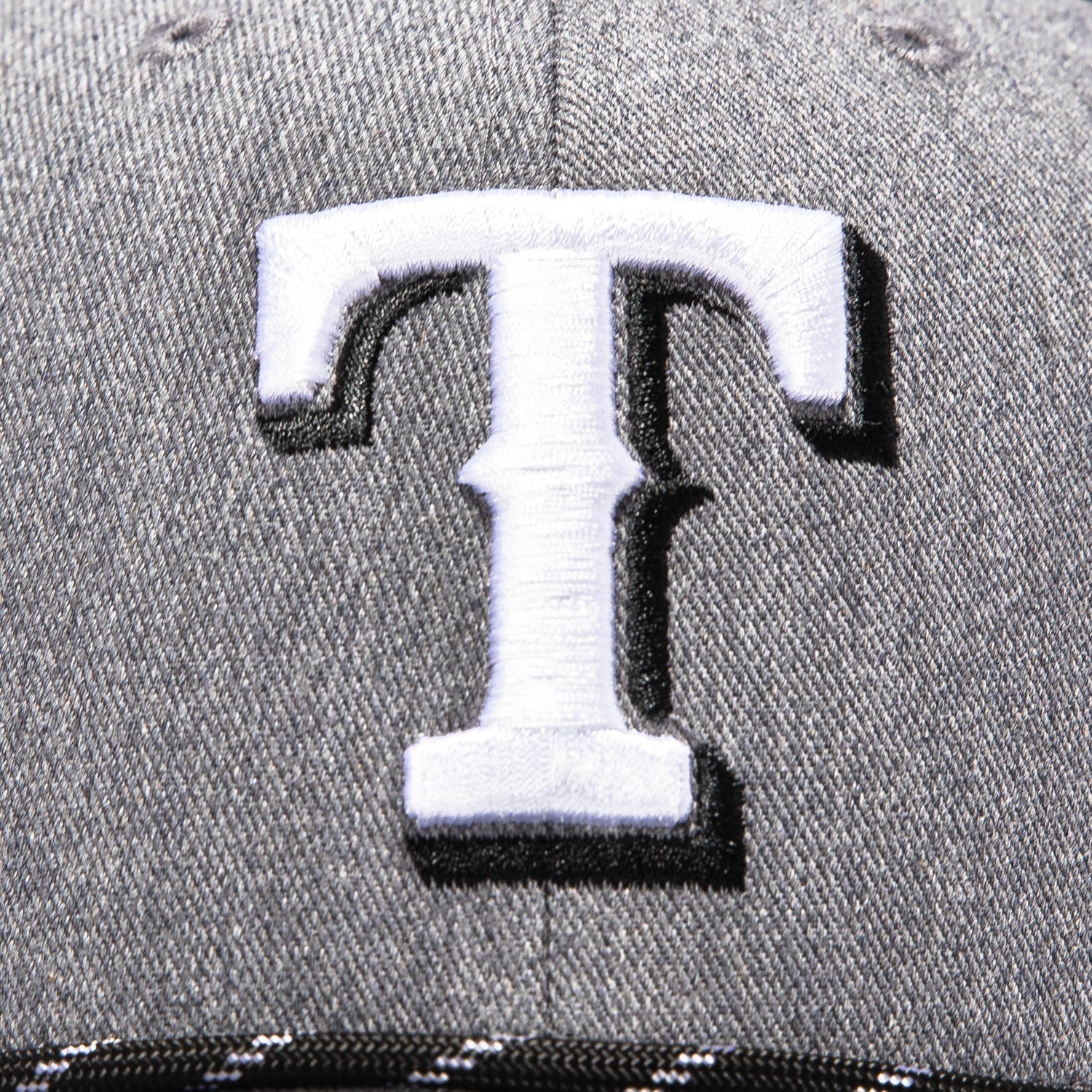 47 Brand Carbon Rope Texas Rangers Trucker Snapback Hat - Grey, Black - Image 3
