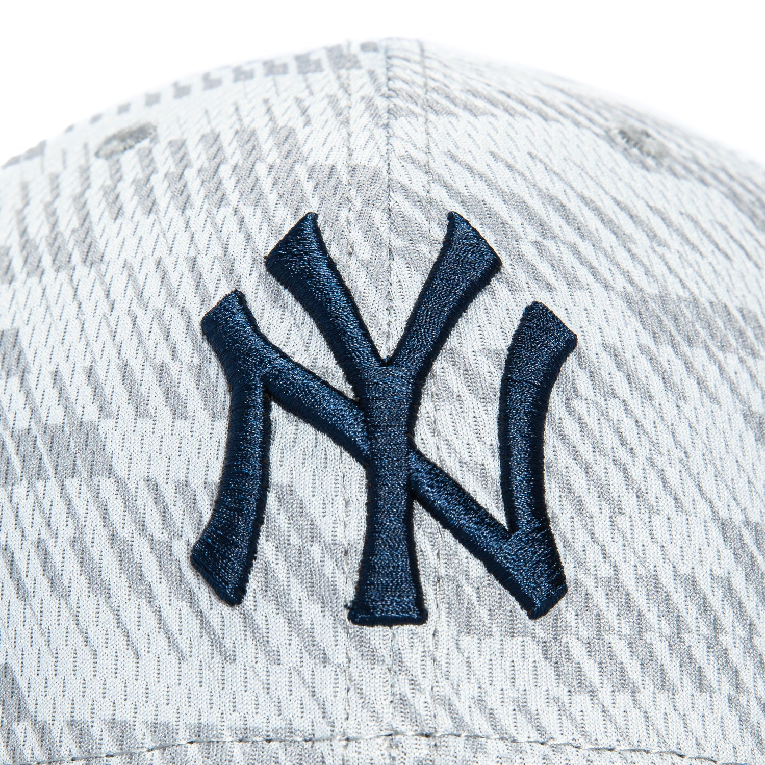 New Era 9Seventy 2025 Clubhouse New York Yankees Stretch-Snapback Hat - Grey - Image 3
