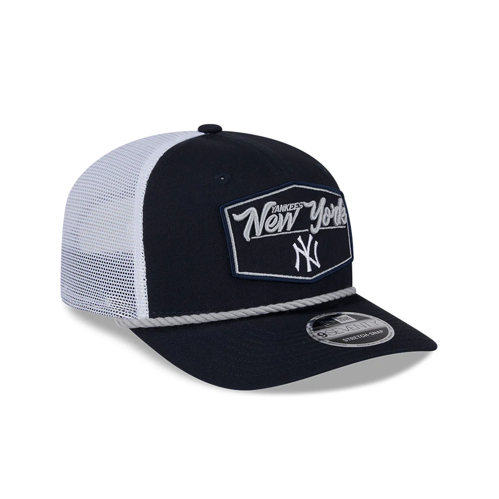 New Era 9Seventy New York Yankees Snapback Trucker Pitch Hat - Navy, White