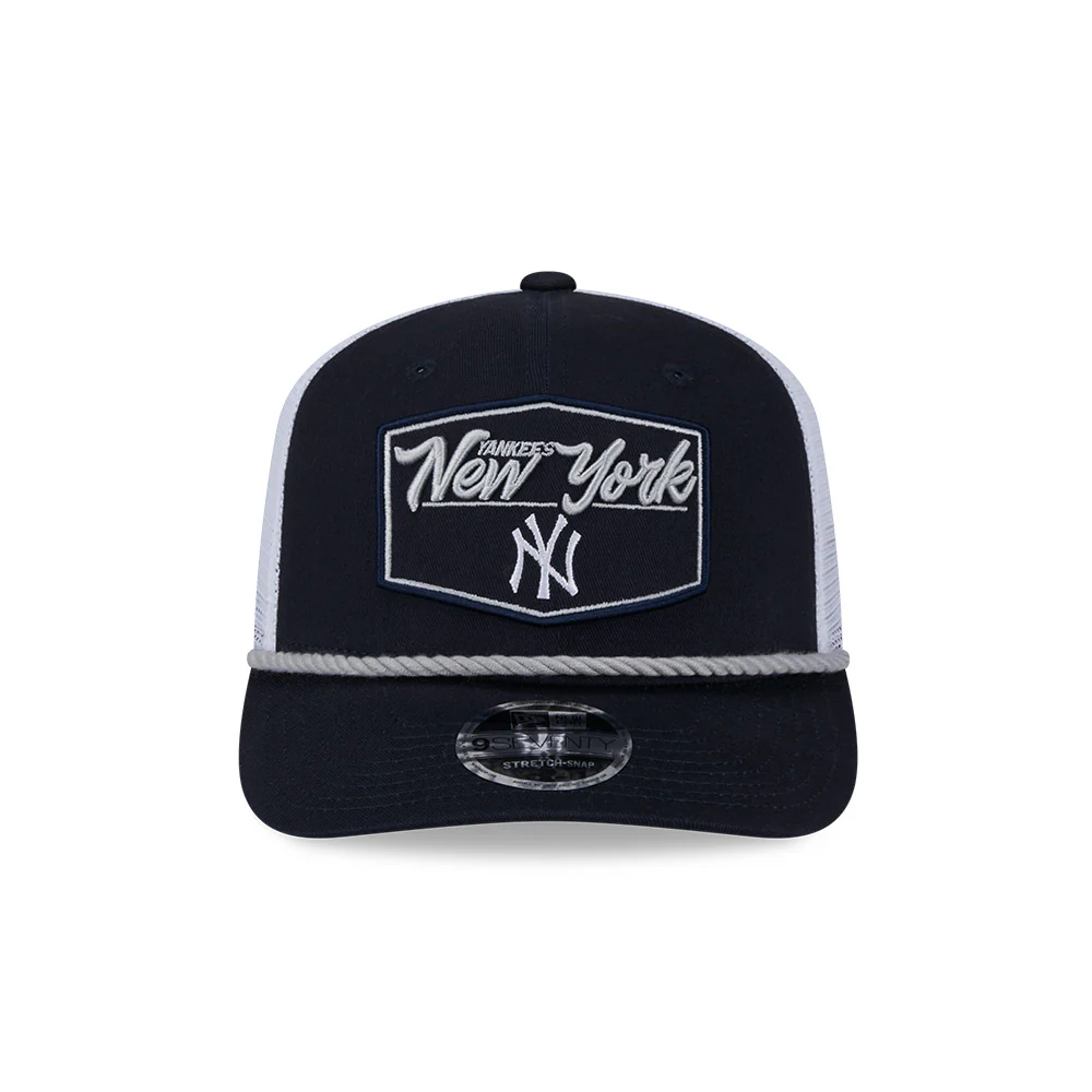 New Era 9Seventy New York Yankees Snapback Trucker Pitch Hat - Navy, White - Image 2