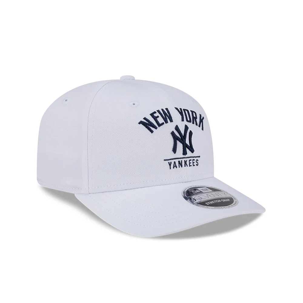 New Era 9Seventy New York Yankees Snapback Team Hat - White