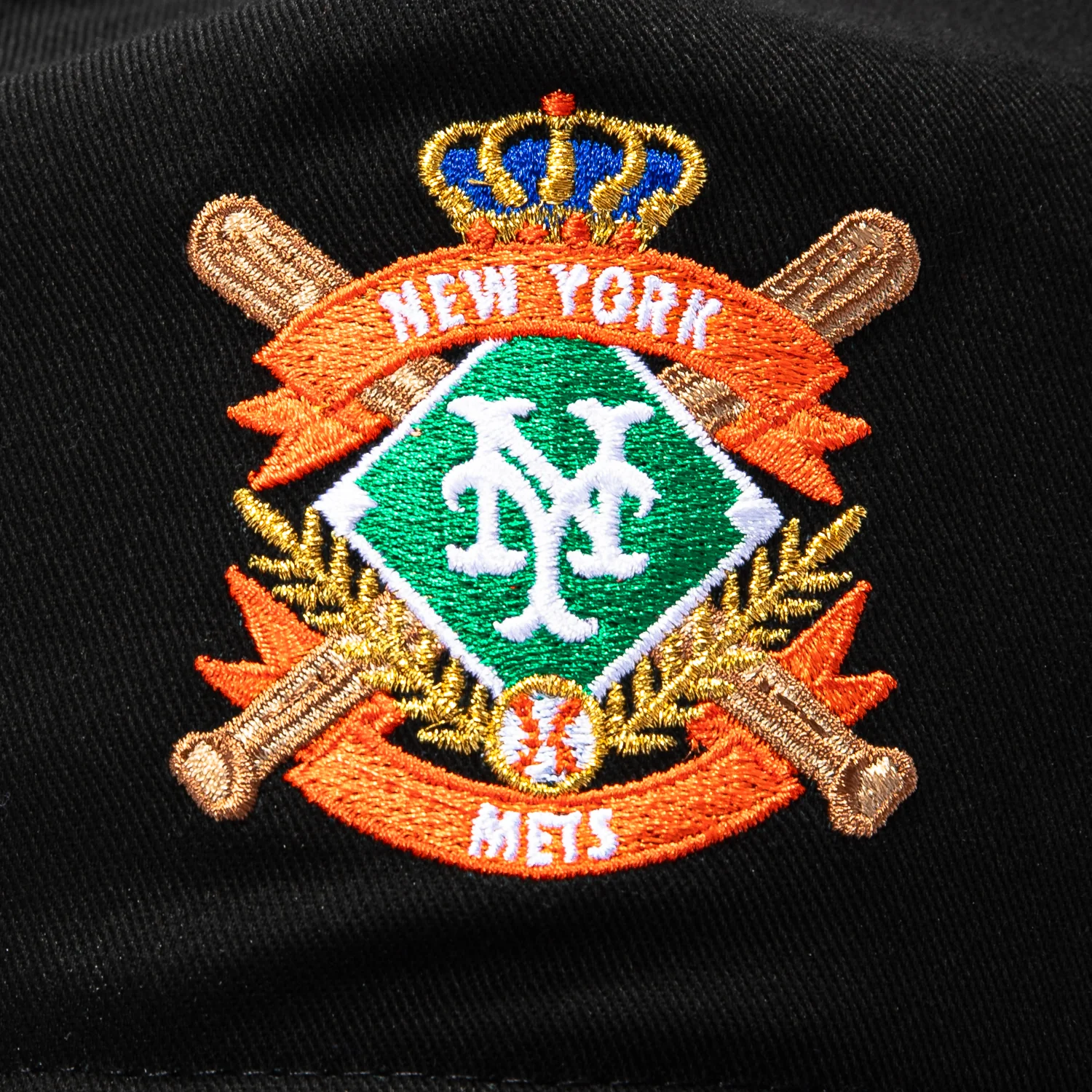 New Era 19Twenty MLB Crest New York Mets Snapback Pre-curved Hat - Black, Royal - Image 3