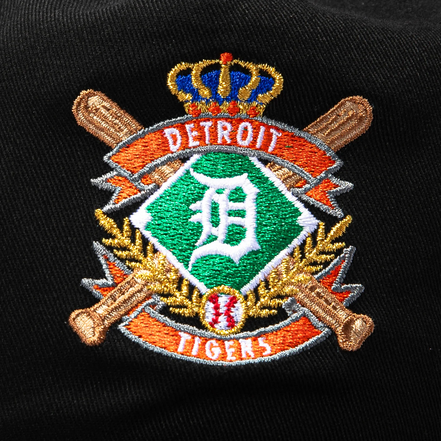 New Era 19Twenty MLB Crest Detroit Tigers Snapback Pre-curved Hat - Black, Navy - Image 3